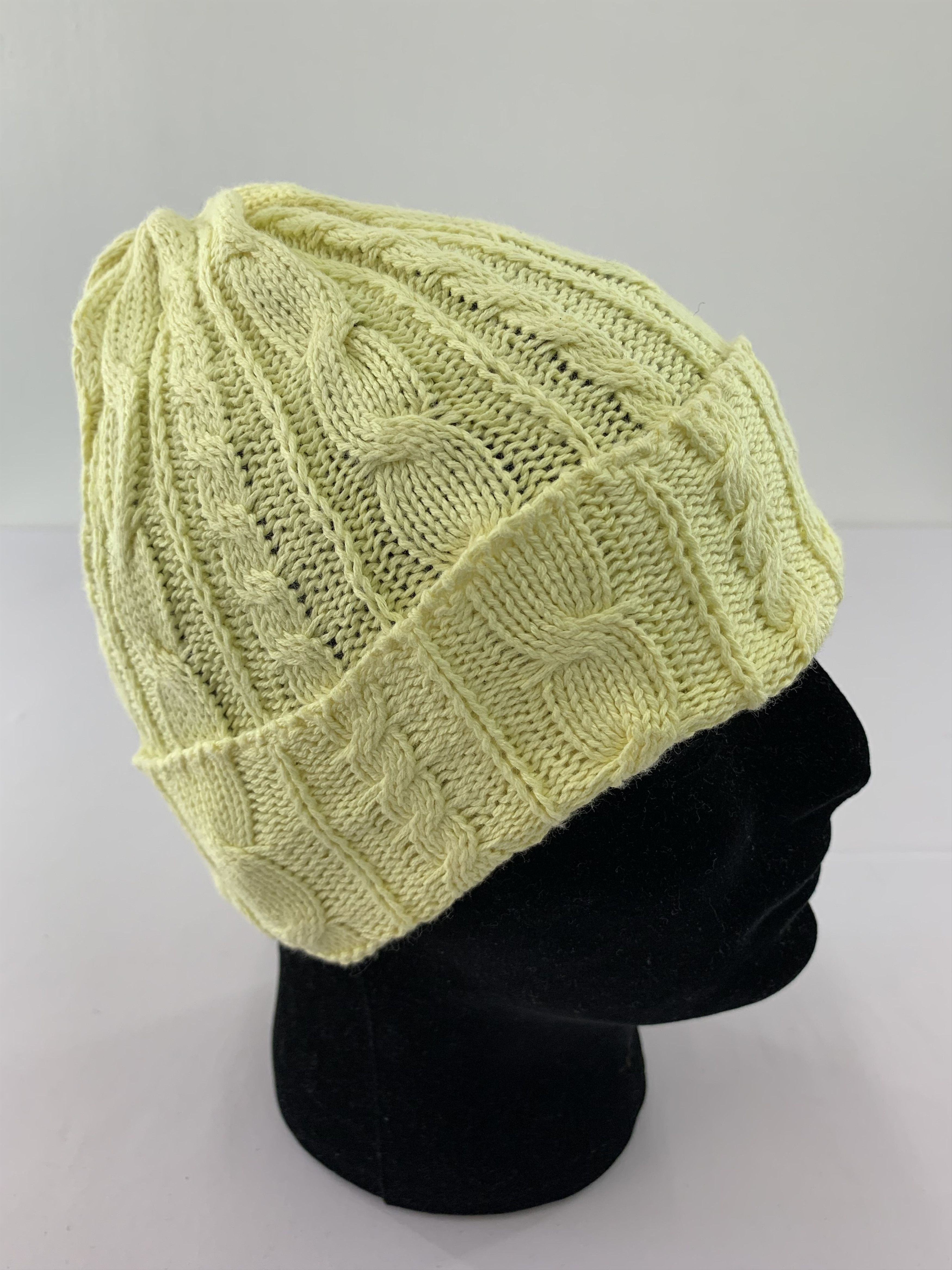 Handmade Vintage Beanie Knitted Size ONE SIZE - 1 Thumbnail