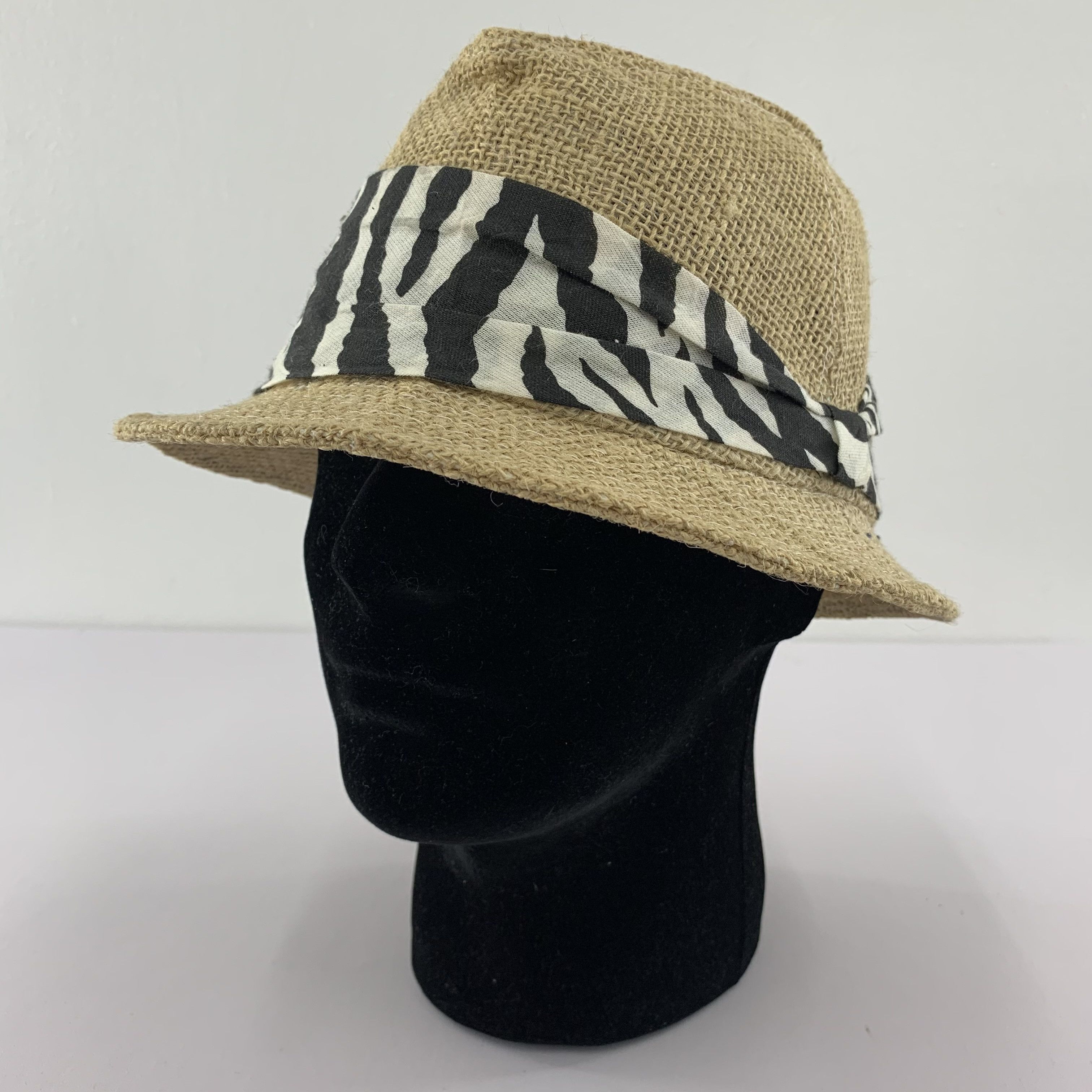 Japanese Brand Unknown Hats Nice Design - SS2021 Size ONE SIZE - 1 Thumbnail