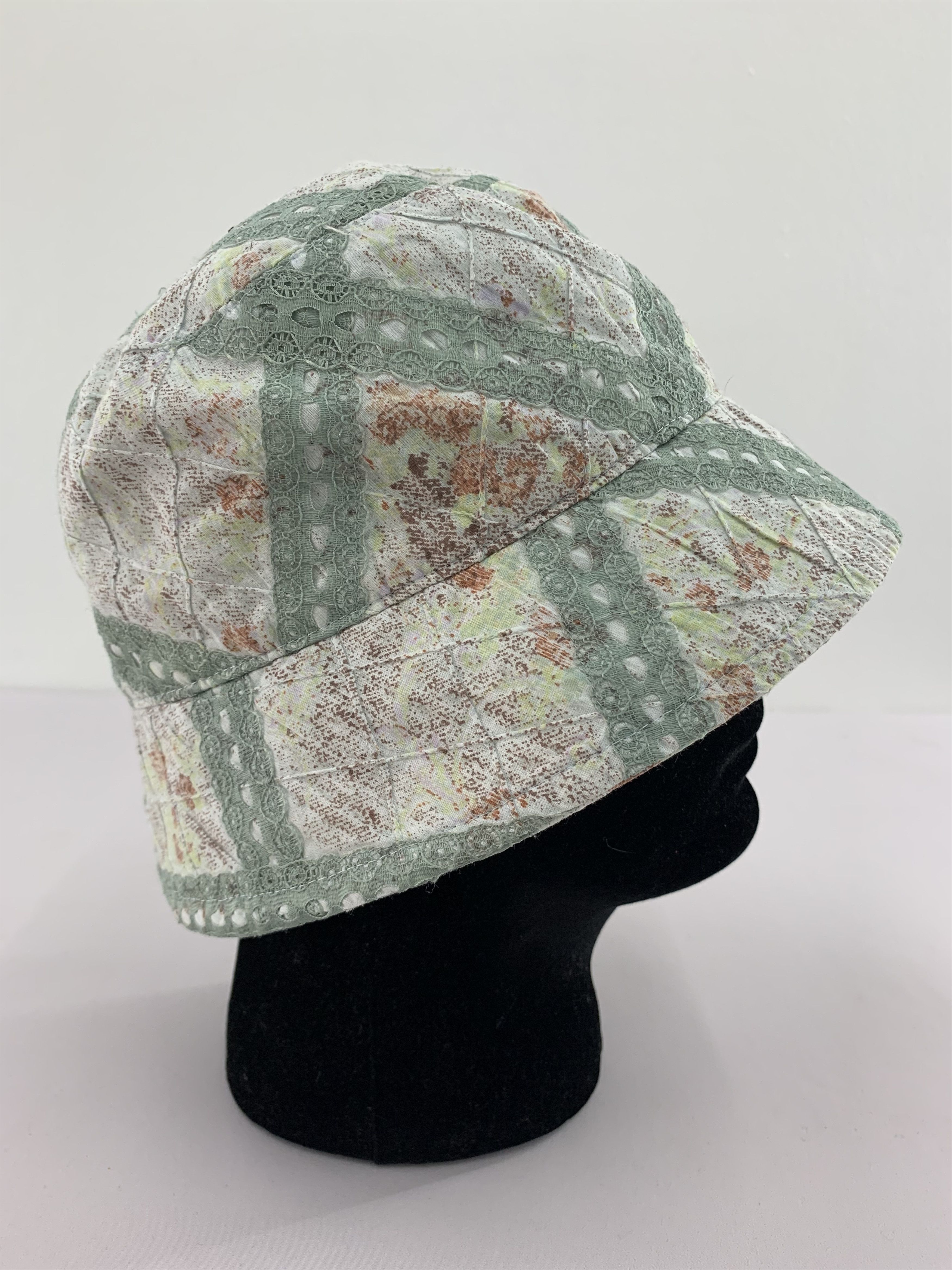 Japanese Brand Chocolatier Japan Hat Flowers Design - S3048 Size ONE SIZE - 4 Thumbnail