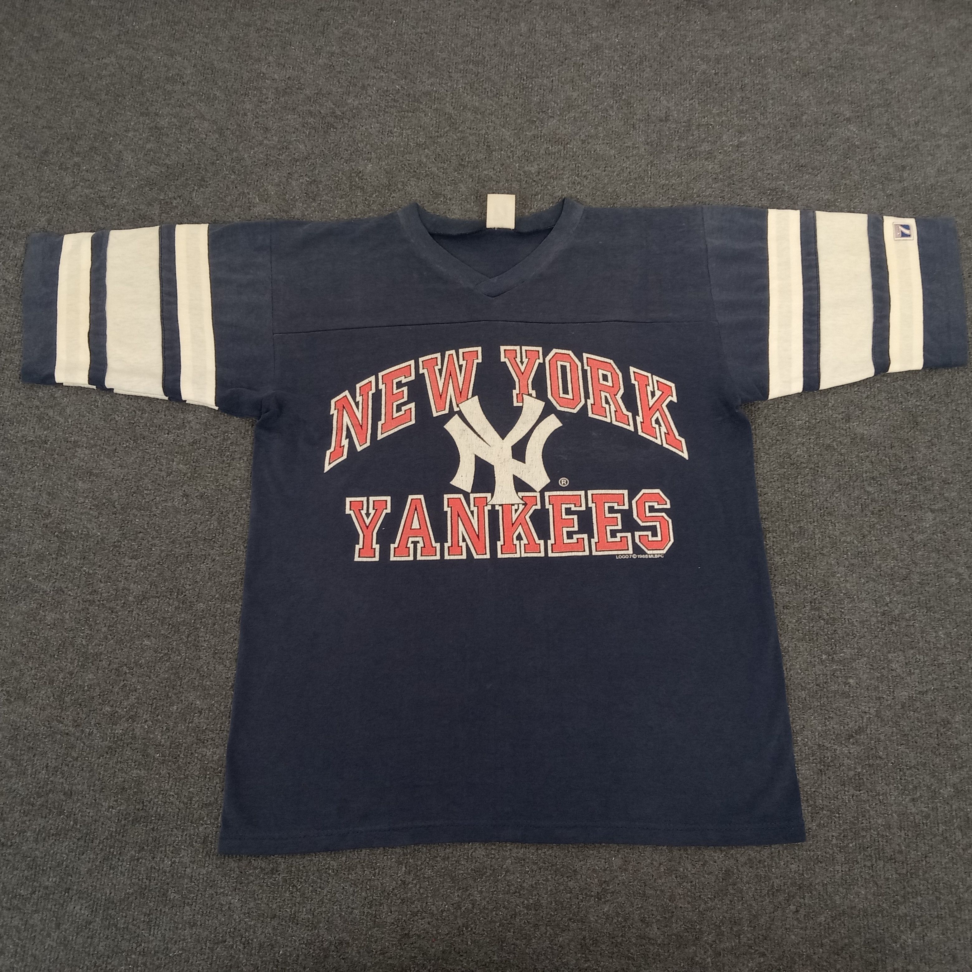 Logo 7 New York Yankees MLB American Baseball Tshirt Size US L / EU 52-54 / 3 - 1 Thumbnail