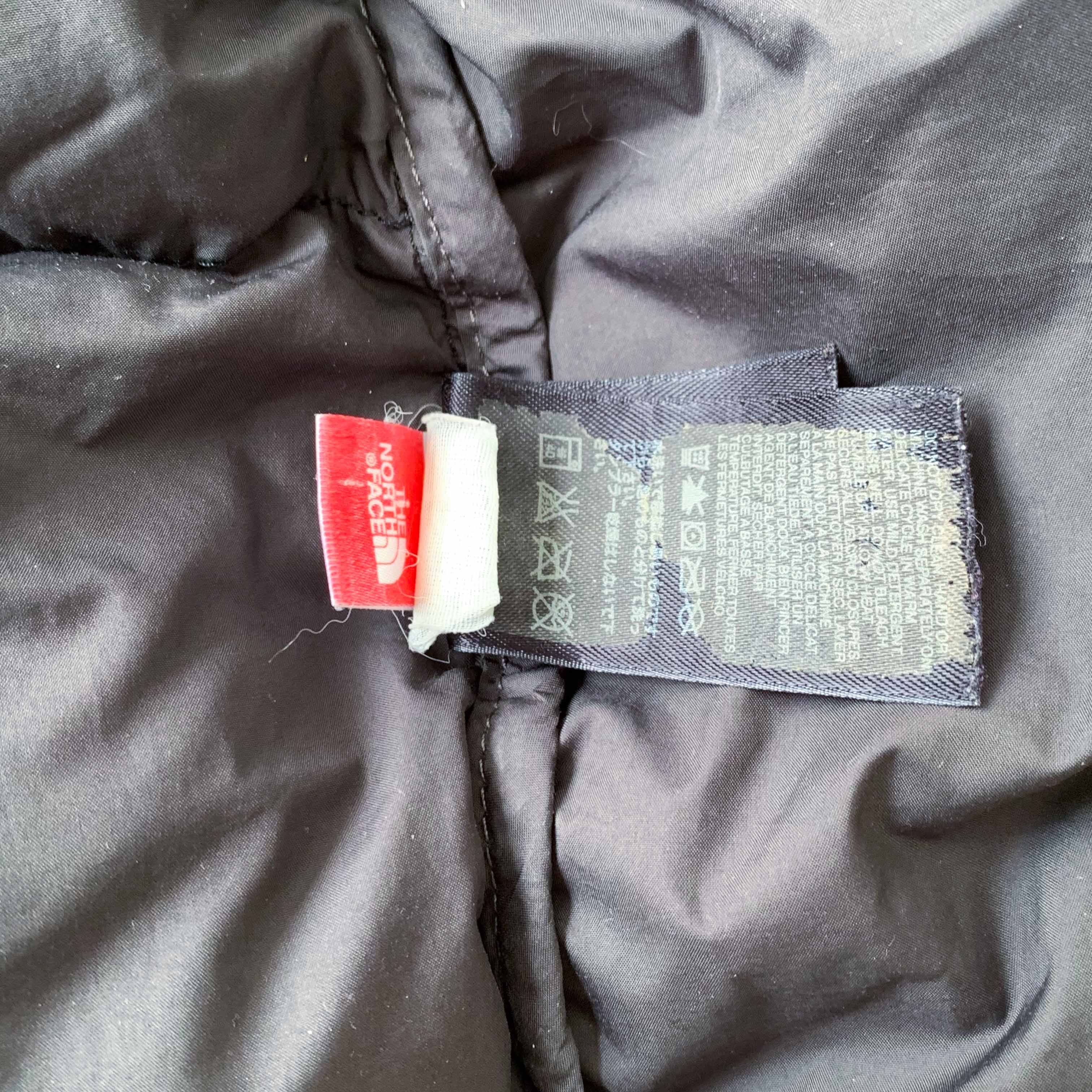 The North Face The North Face 700 Nuptse Puffer Jacket Size US S / EU 44-46 / 1 - 9 Thumbnail