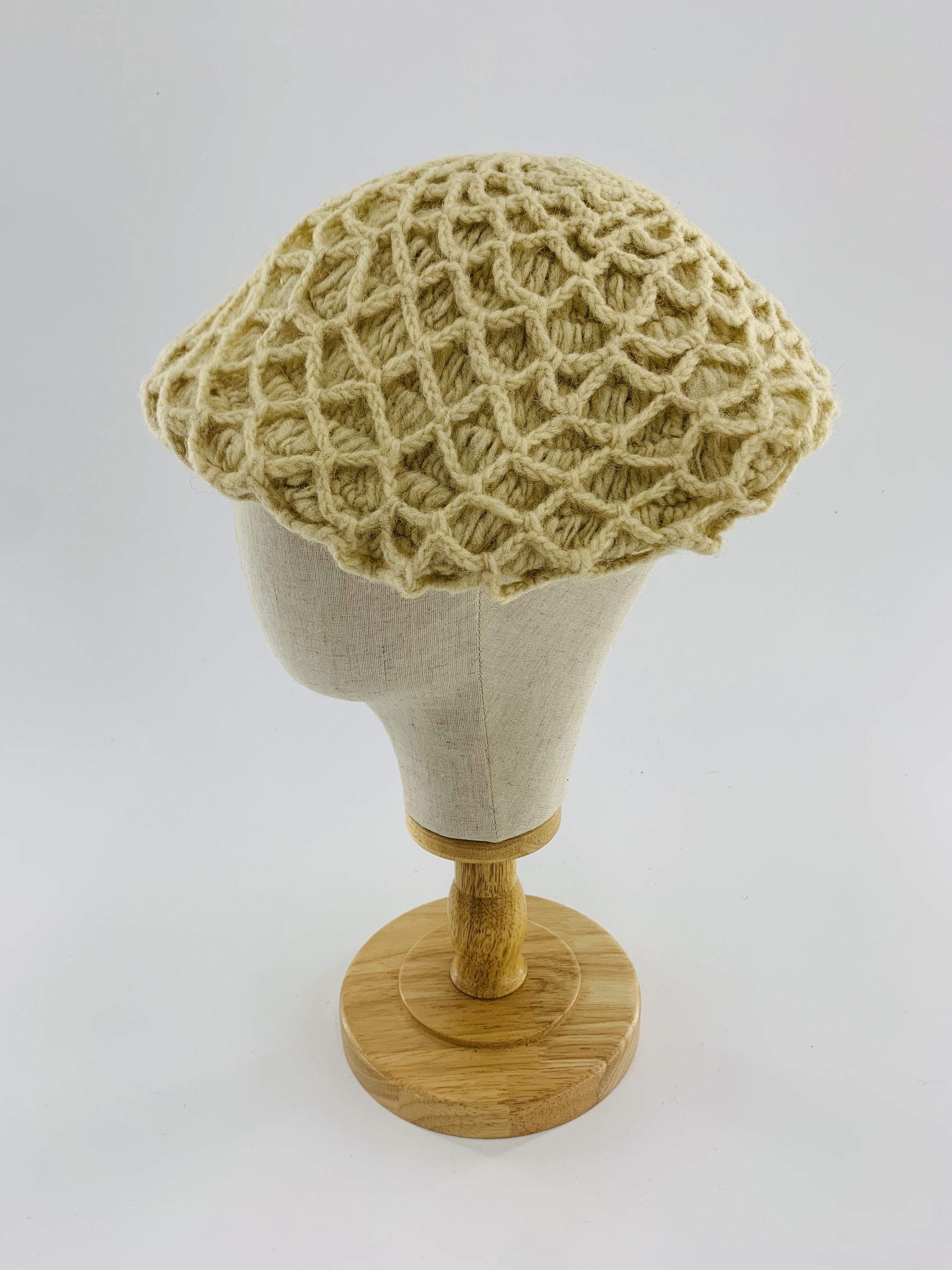 Handmade Vintage Handmade Beret hats Knitted - B3043 Size ONE SIZE - 2 Thumbnail