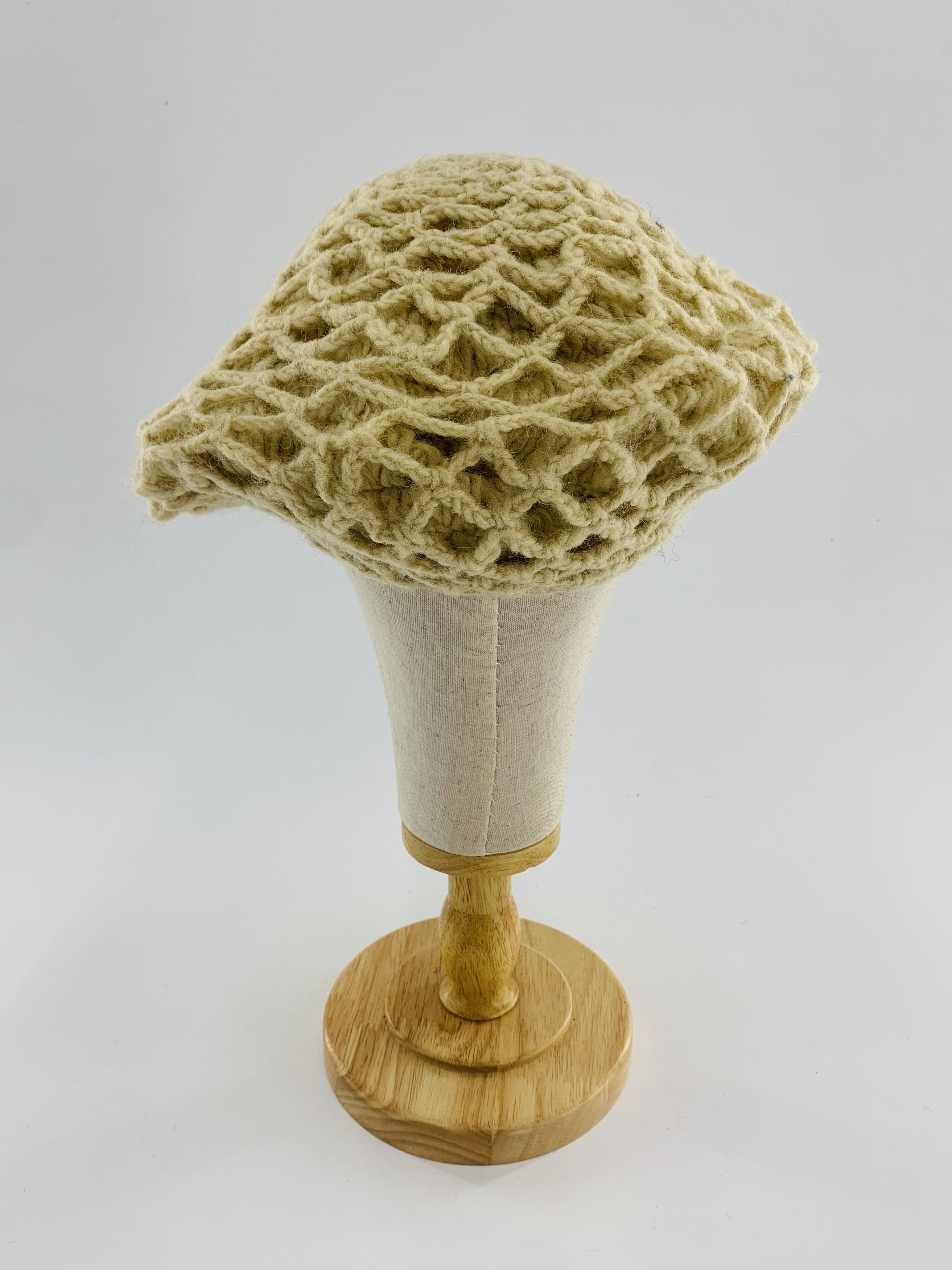 Handmade Vintage Handmade Beret hats Knitted - B3043 Size ONE SIZE - 3 Thumbnail