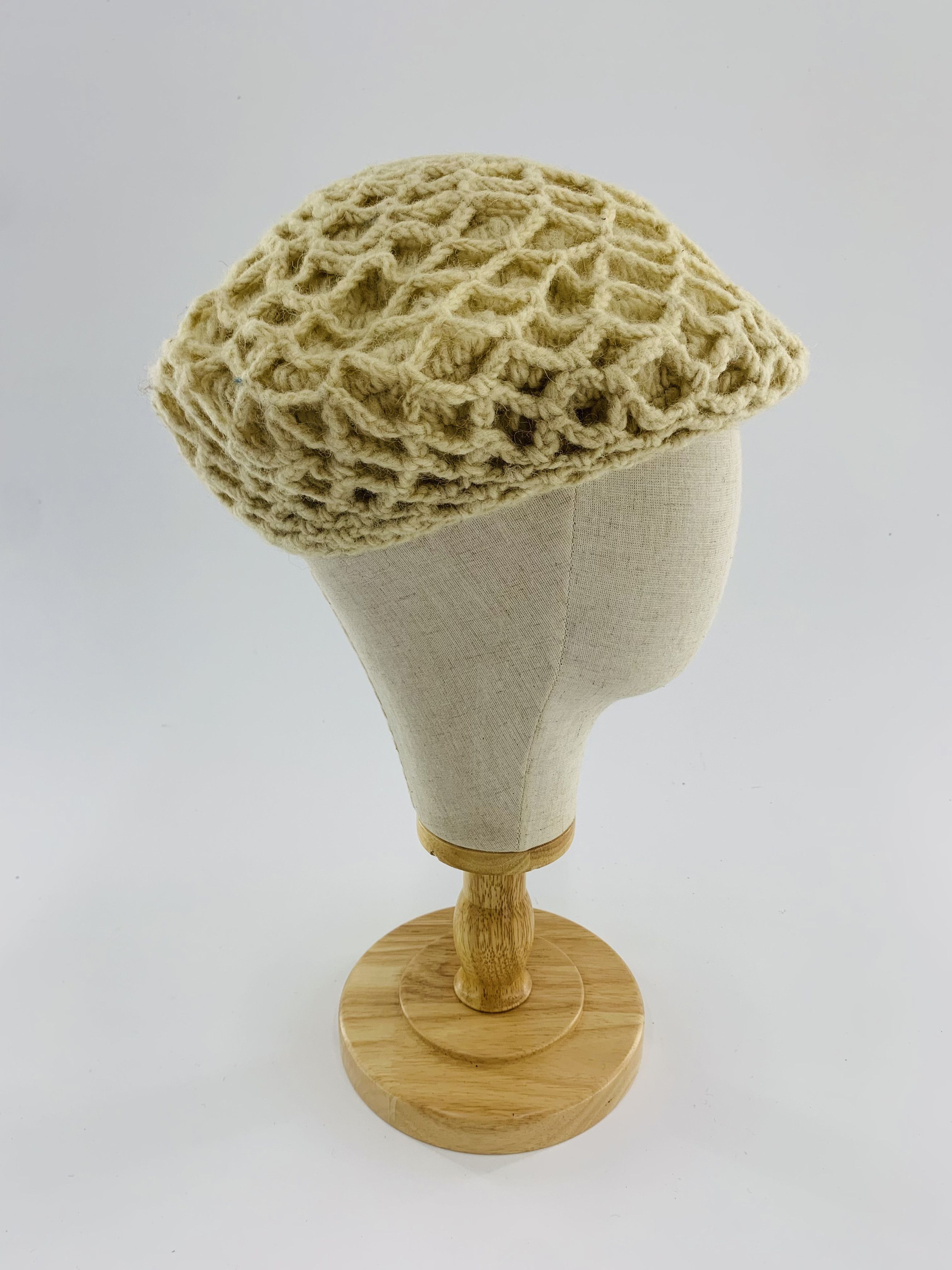 Handmade Vintage Handmade Beret hats Knitted - B3043 Size ONE SIZE - 4 Thumbnail