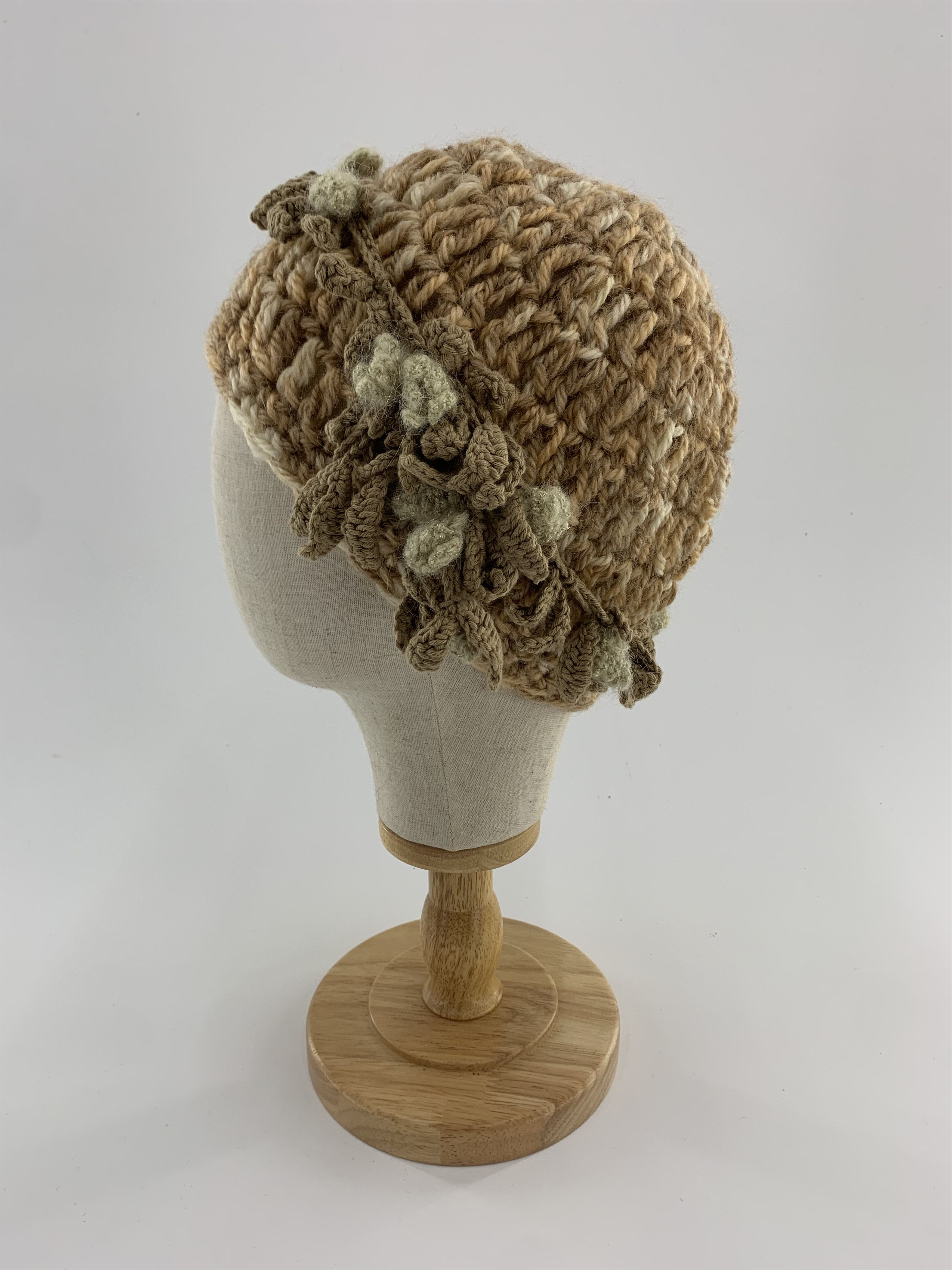 Handmade Handmade Knit Beanie Hats - B3032 Size ONE SIZE - 1 Thumbnail