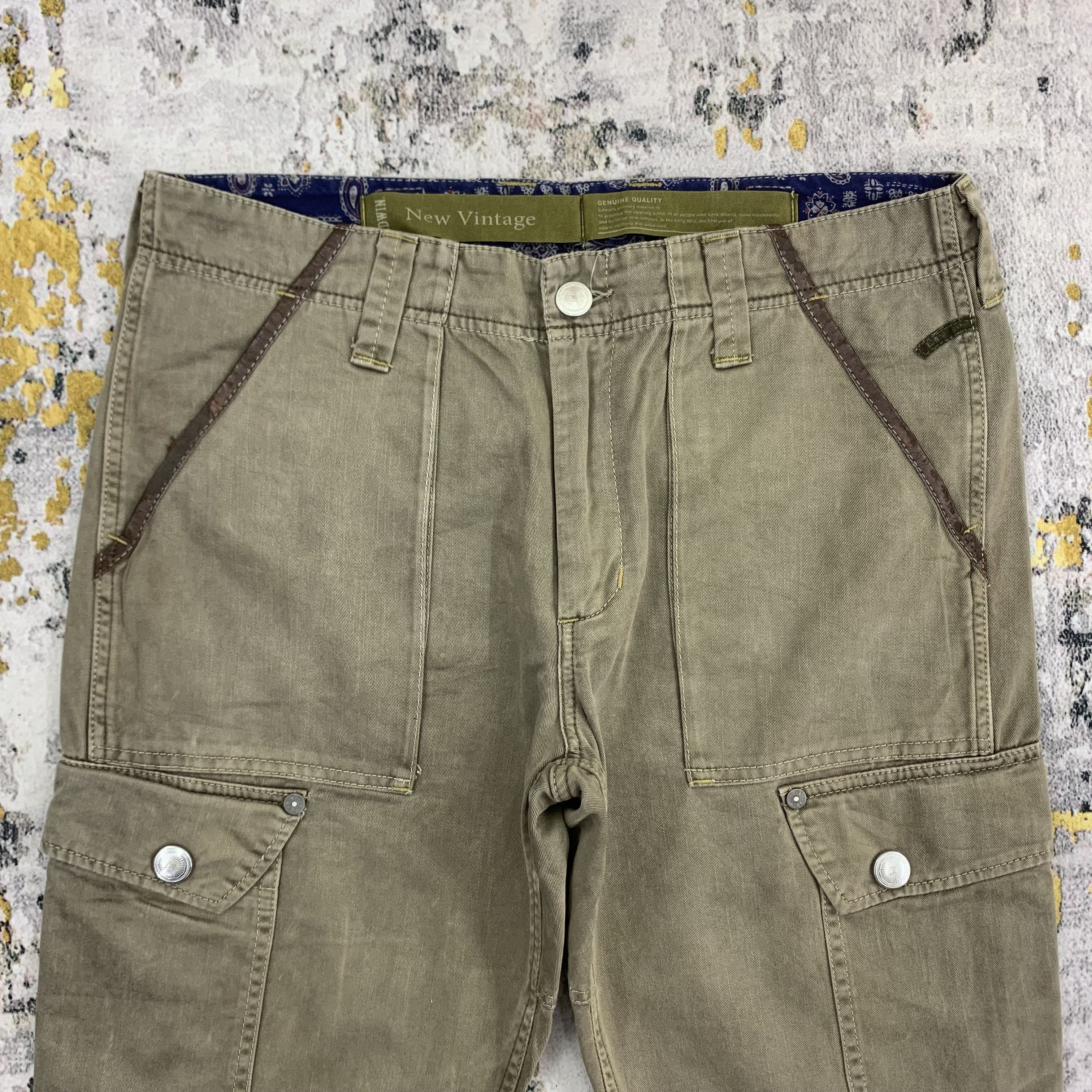 Edwin Edwin Cargo Pants Tactical Multipocket Military Size US 35 - 2 Thumbnail