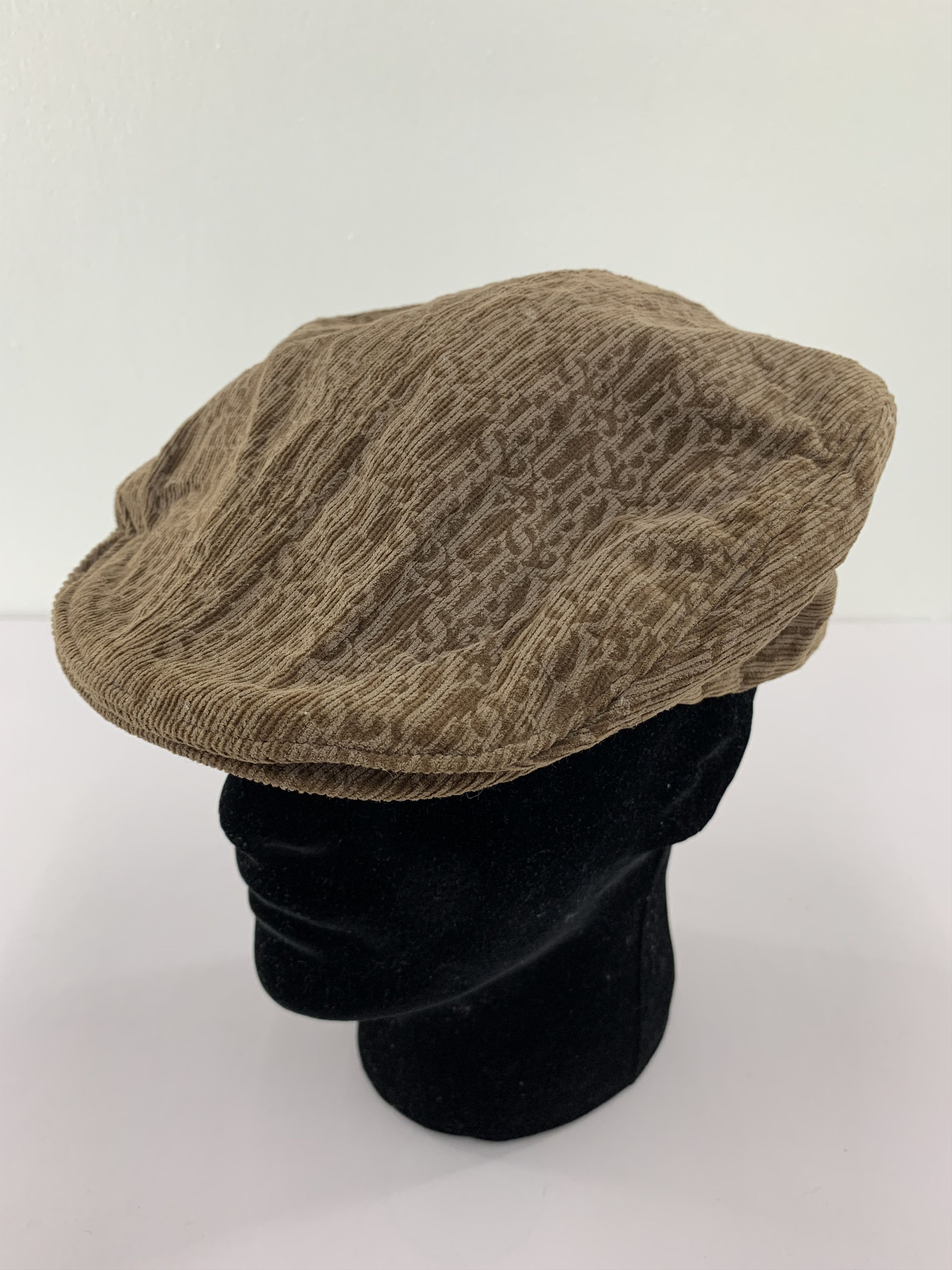 Other Bury S23 Monogram Flap Cap - SS135 Size ONE SIZE - 1 Thumbnail