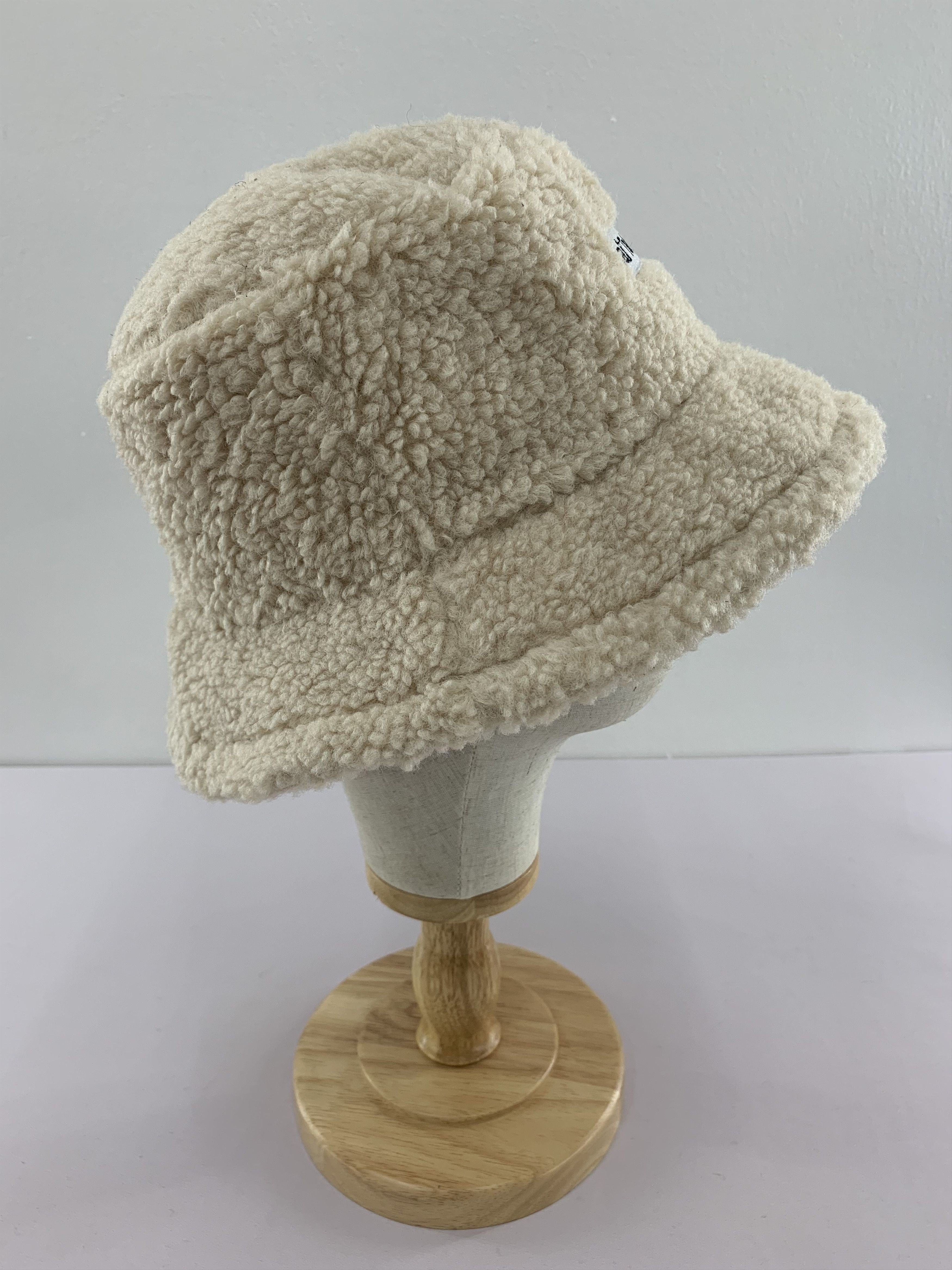 Japanese Brand Hai Talento M Sherpa Bucket Hats / Winter Hats Size ONE SIZE - 5 Thumbnail