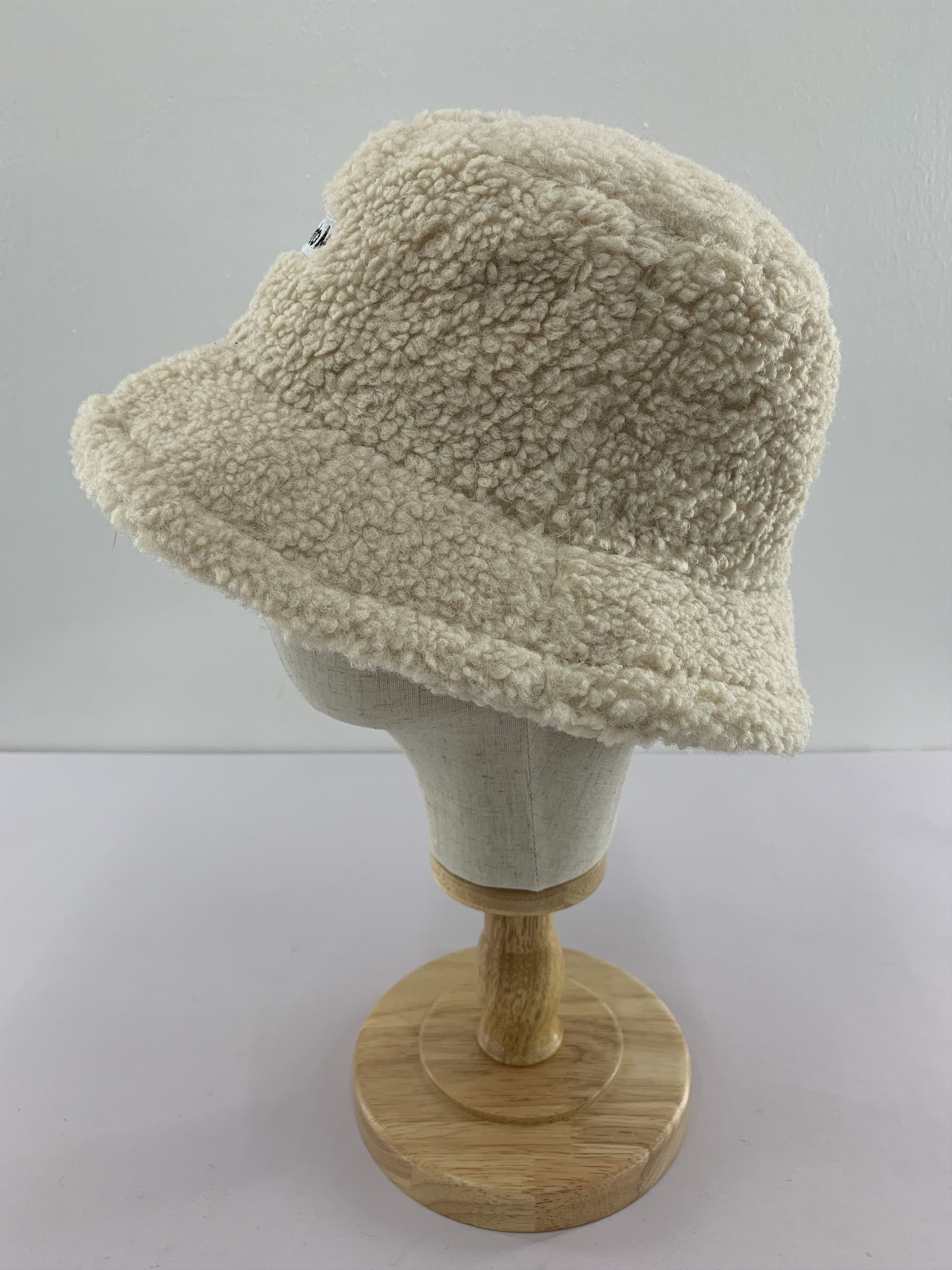 Japanese Brand Hai Talento M Sherpa Bucket Hats / Winter Hats Size ONE SIZE - 3 Thumbnail