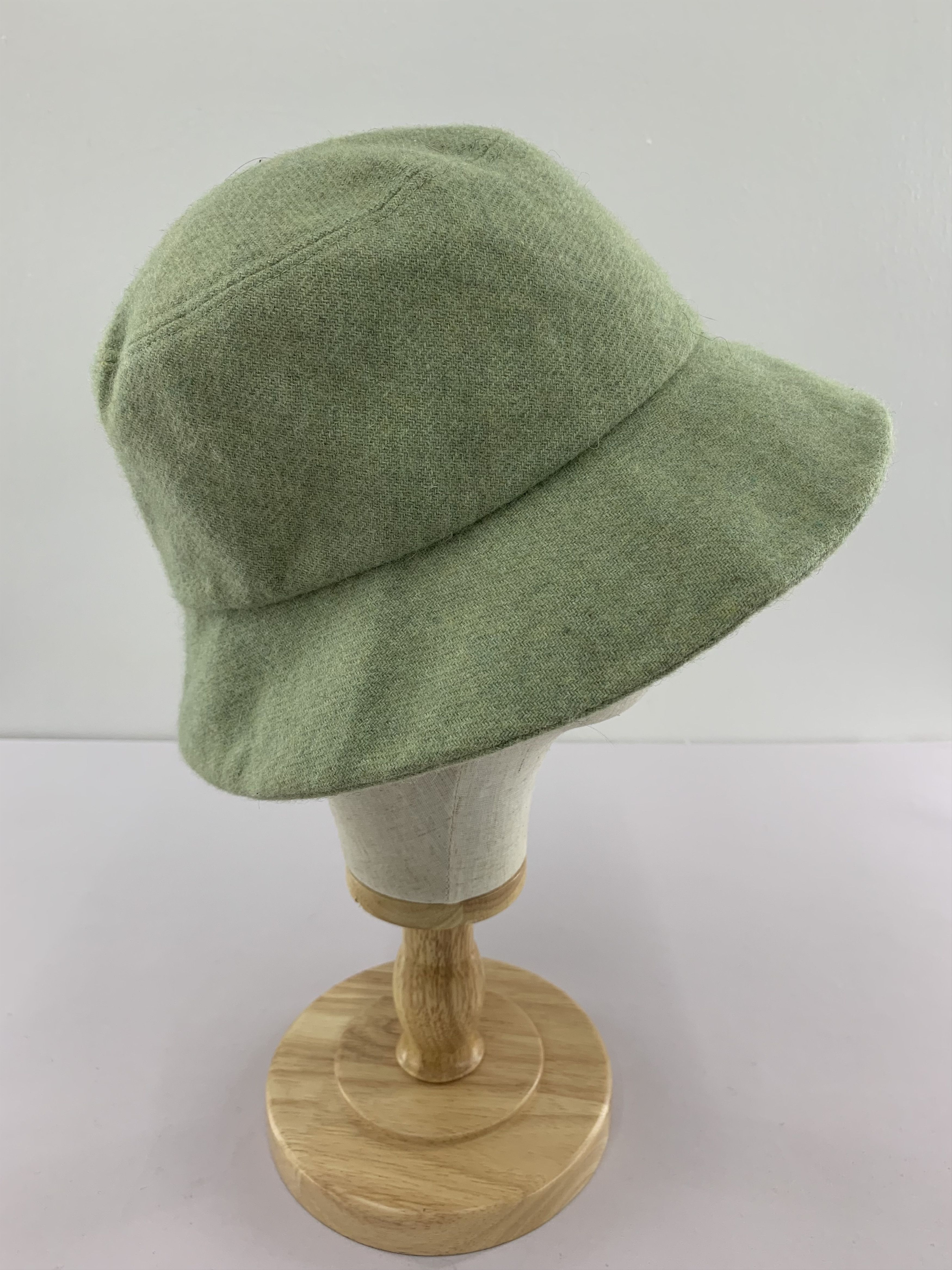 Disney Tokyo Disney Land Wool Hats / Warm Hats Size ONE SIZE - 5 Thumbnail