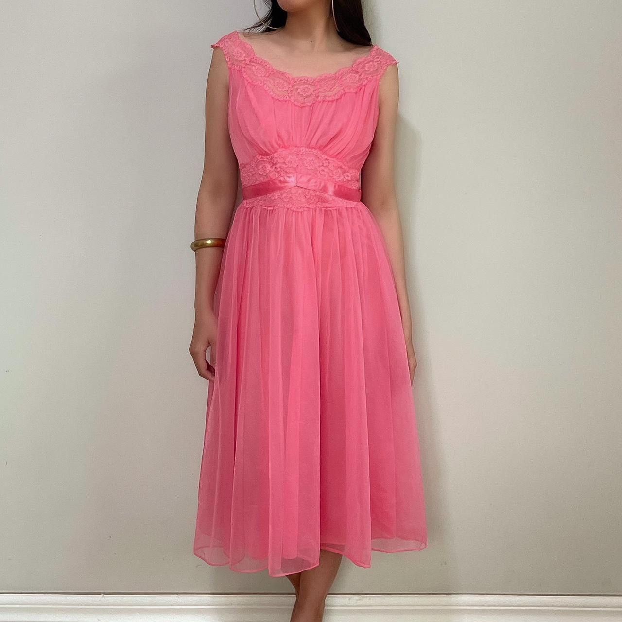 Vintage Vintage 1950's Vanity Fair Hot Pink Nightgown (XS) Size XS / US 0-2 / IT 36-38 - 2 Thumbnail