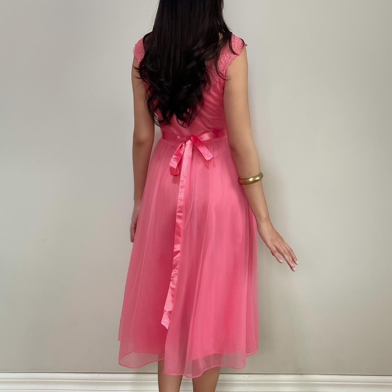 Vintage Vintage 1950's Vanity Fair Hot Pink Nightgown (XS) Size XS / US 0-2 / IT 36-38 - 3 Thumbnail
