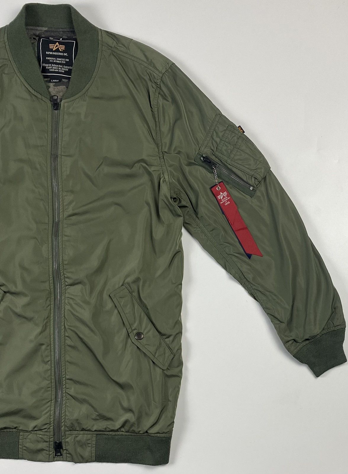 Alpha Industries ARMY ALPHA INDUSTRIES BOMBER JACKET AVIREX JACKET Size US L / EU 52-54 / 3 - 3 Thumbnail