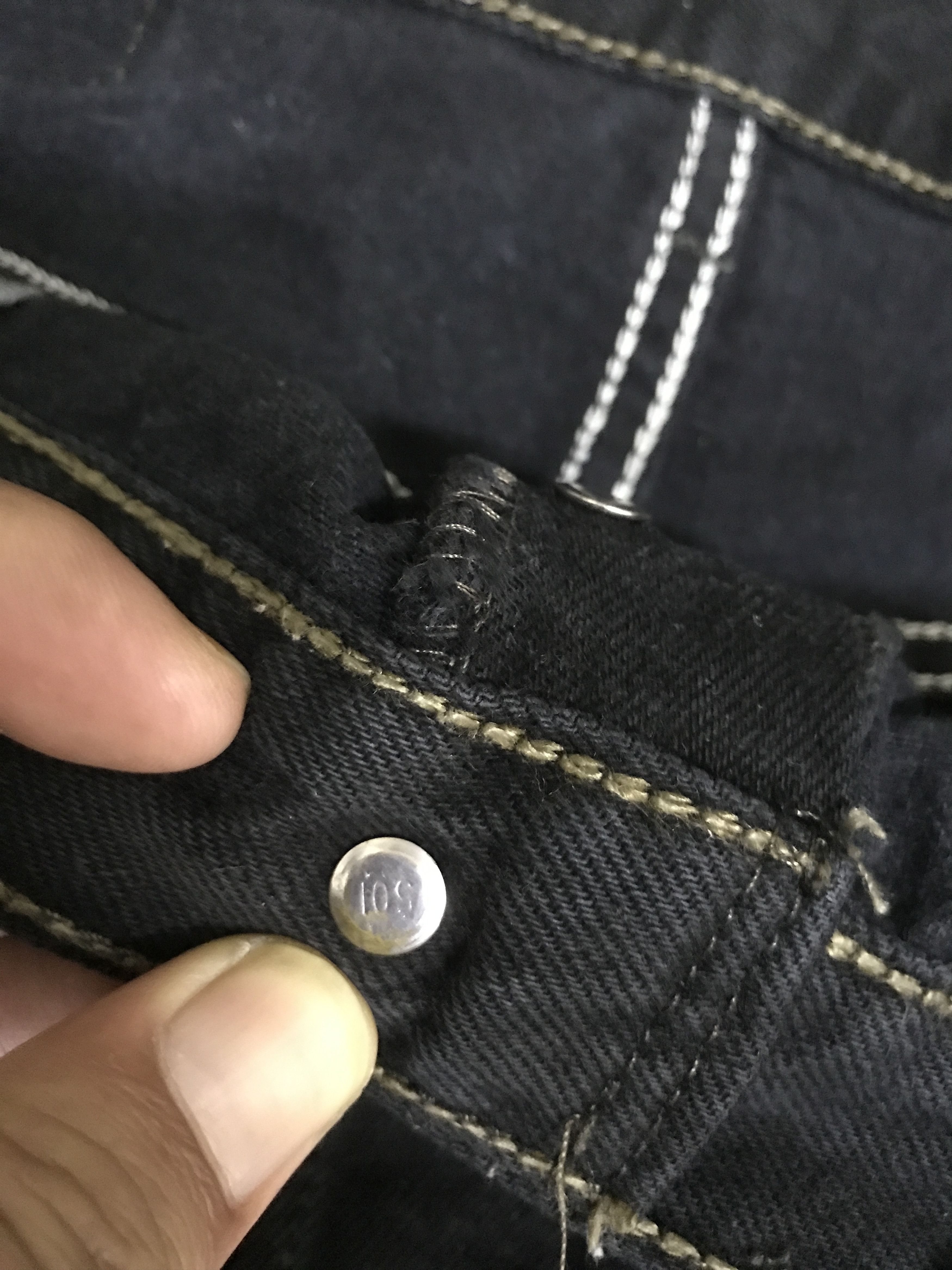 Levi's Vintage Clothing VL146-Vintage Levis 501 Superblack USA Jeans Size US 33 - 6 Thumbnail