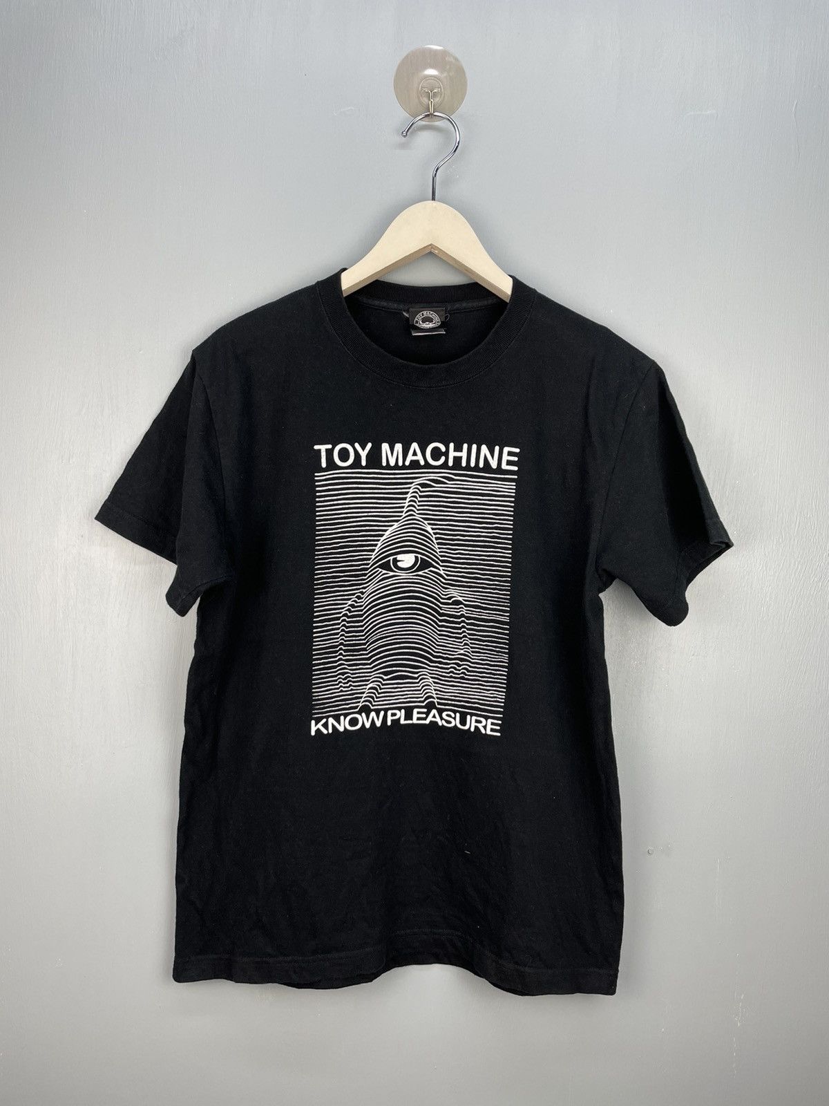 Joy Division Toy Machine skateboard know pleasure Joy Division t shirt Size US M / EU 48-50 / 2 - 1 Thumbnail