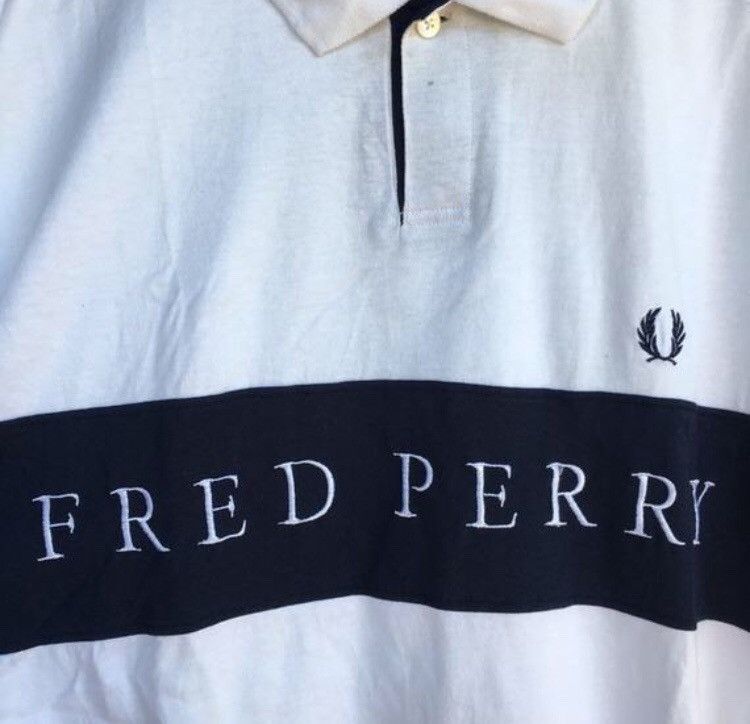 Fred Perry Vintage Fred Perry spell out big logo polo shirt Size US L / EU 52-54 / 3 - 4 Thumbnail
