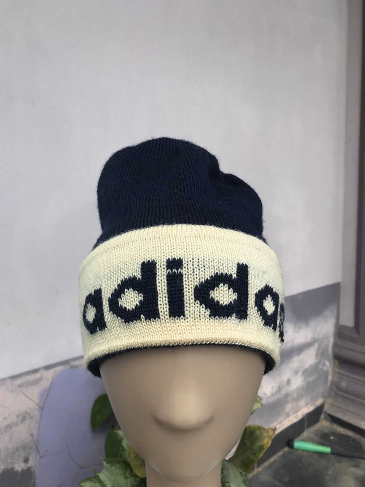 Adidas Vintage Adidas Beanie Hat Size ONE SIZE - 1 Thumbnail