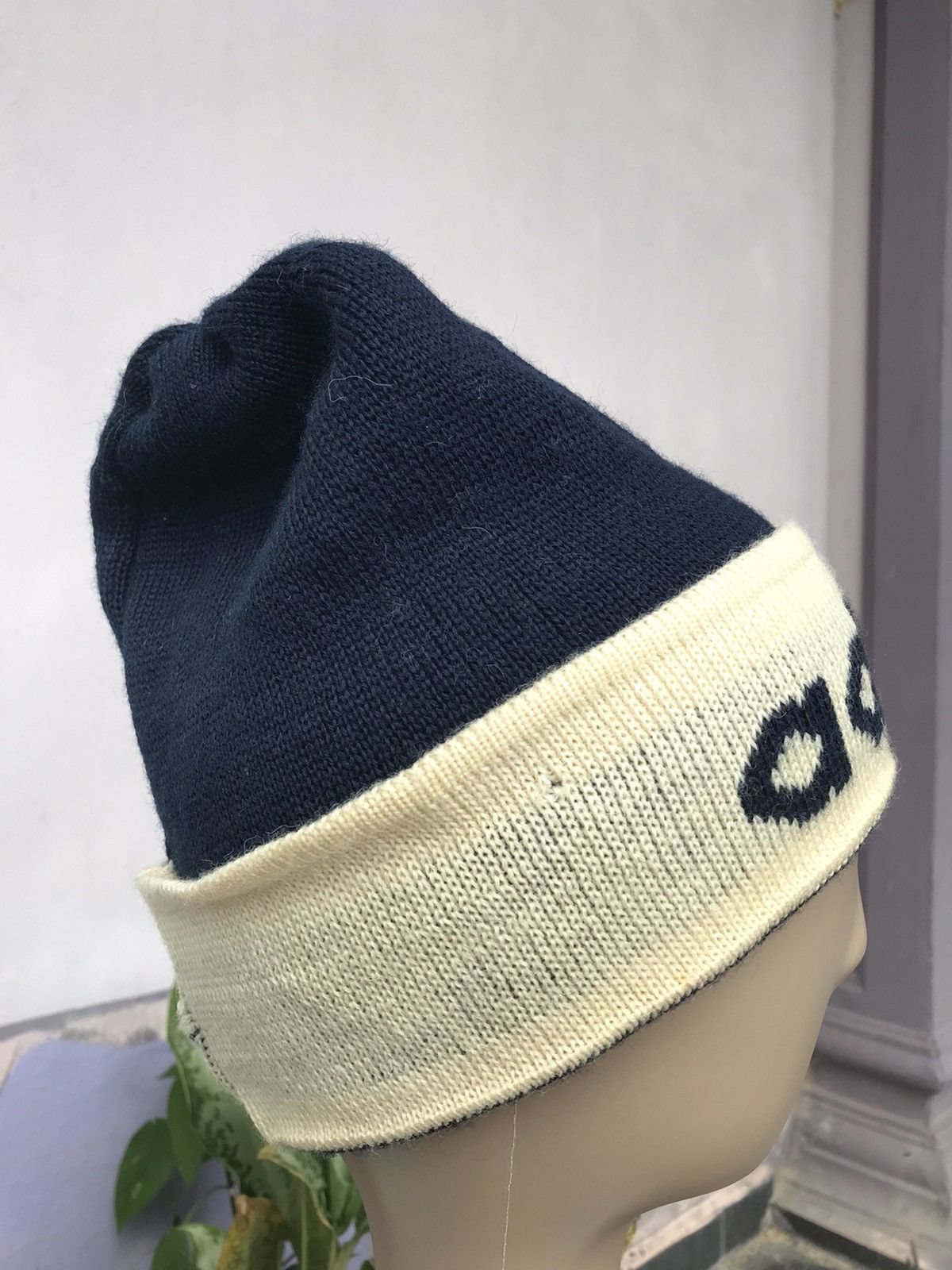Adidas Vintage Adidas Beanie Hat Size ONE SIZE - 4 Thumbnail