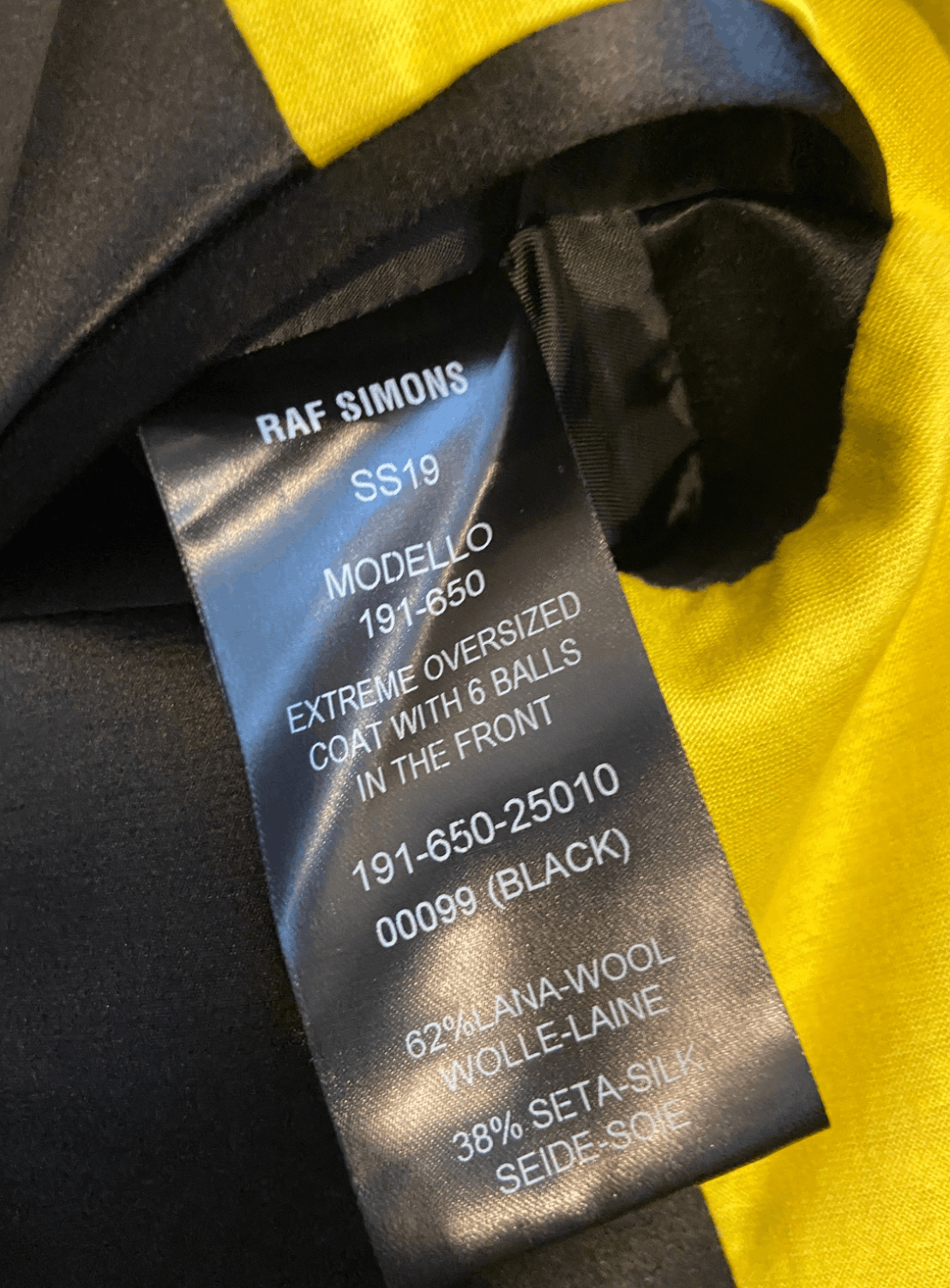 Raf Simons Extreme Oversize 6 Ball Satin Coat Size US M / EU 48-50 / 2 - 5 Thumbnail