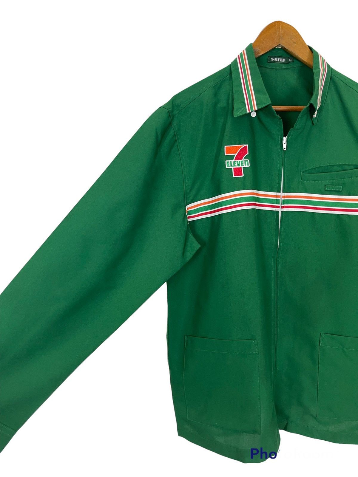 VINTAGE 7ELEVEN WORKER UNIFORM