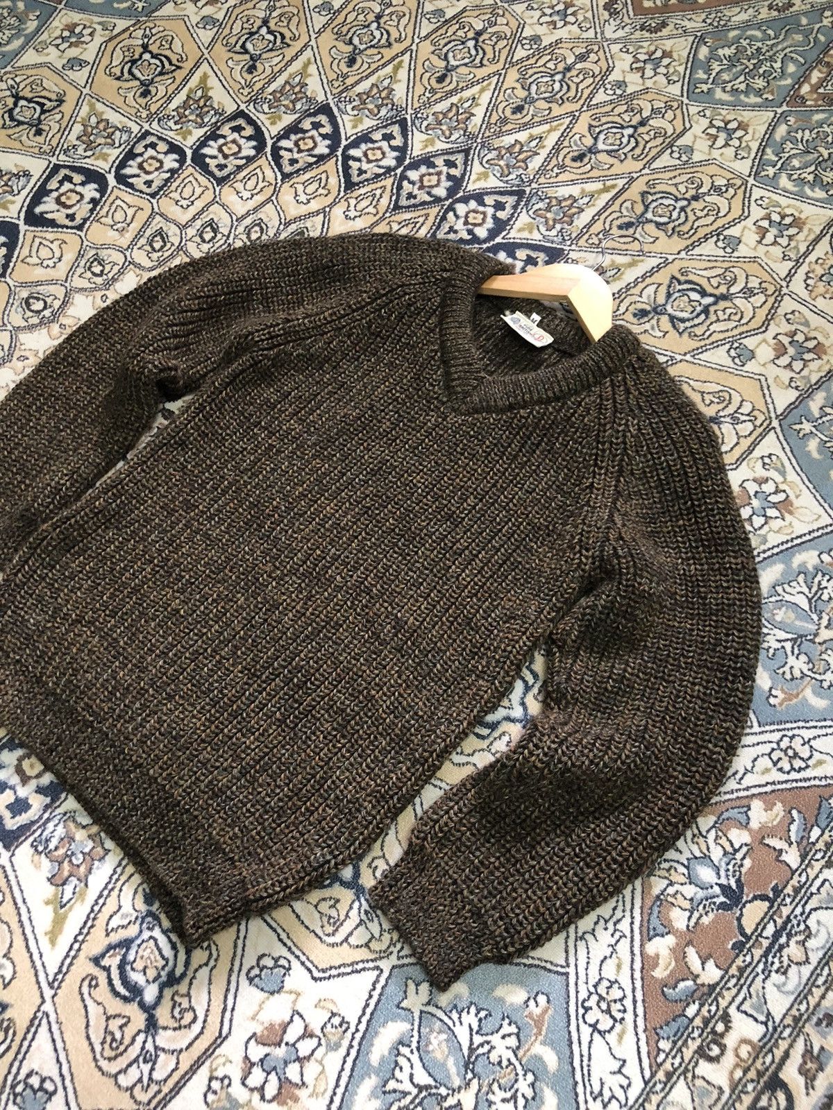 Handmade Vintage British Wool Minimalist Cable Knit Sweater Size US M / EU 48-50 / 2 - 2 Thumbnail