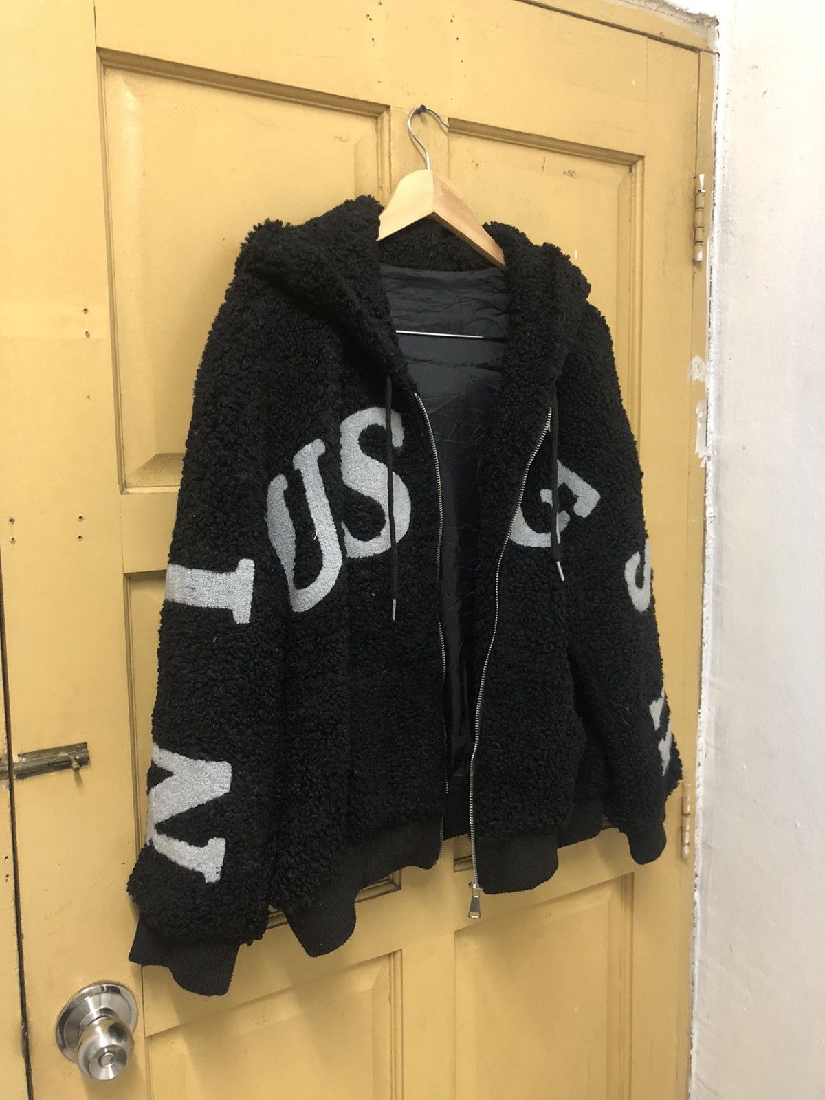 Japanese Brand Nice❗️SHEENA Spell Out Over Size Deep Pile Hoodie Size L / US 10 / IT 46 - 3 Thumbnail