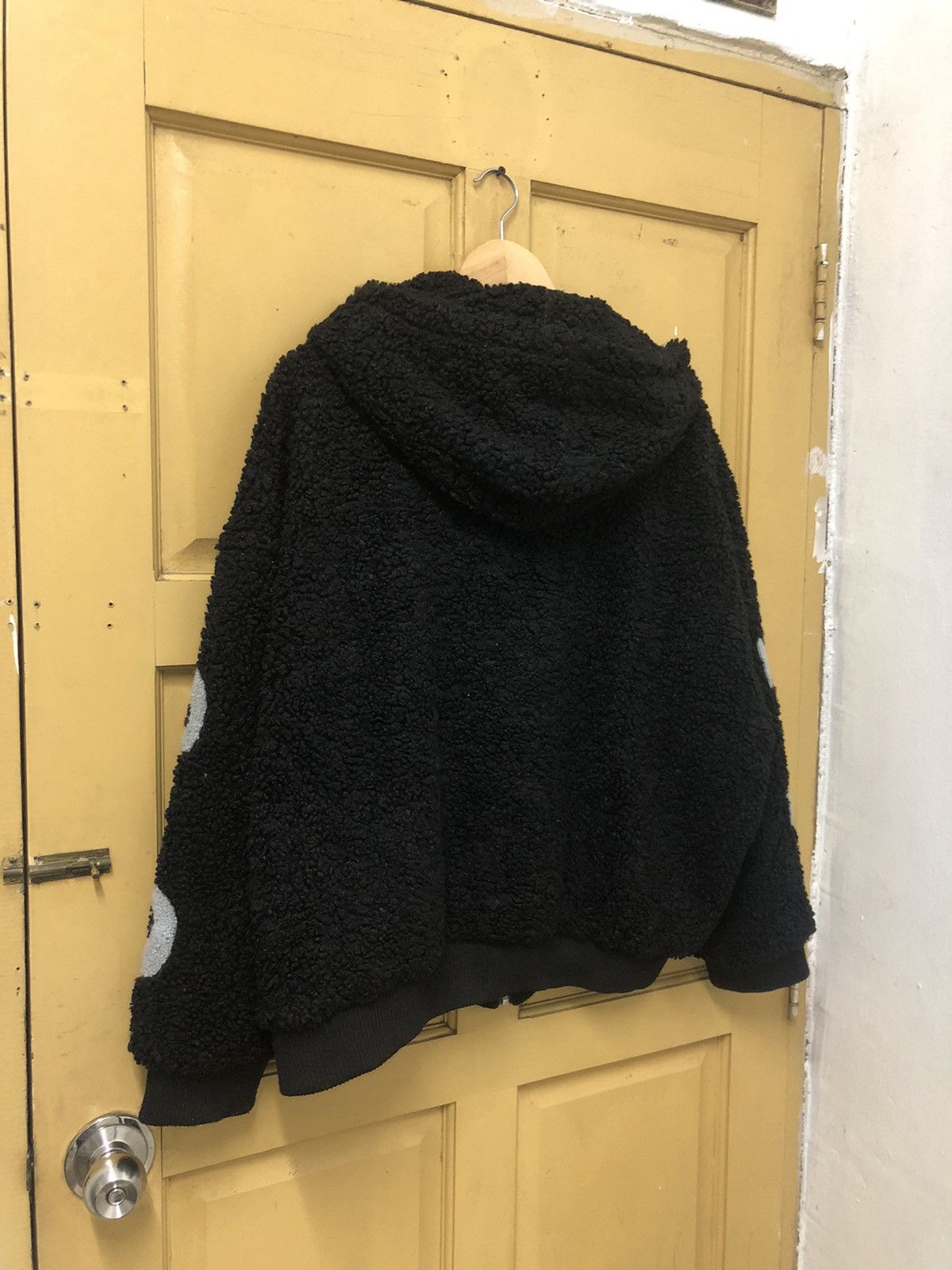 Japanese Brand Nice❗️SHEENA Spell Out Over Size Deep Pile Hoodie Size L / US 10 / IT 46 - 11 Thumbnail