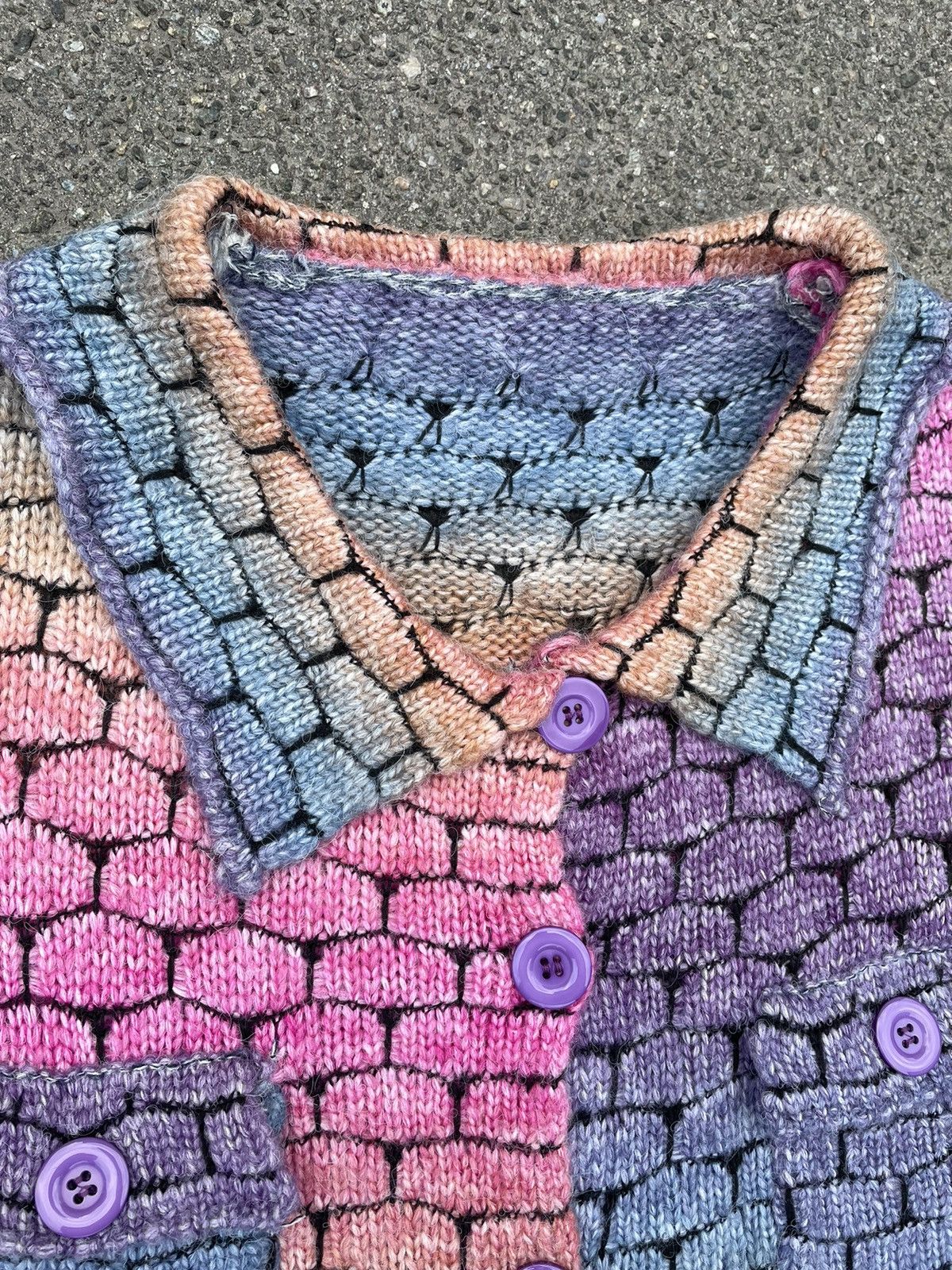 Vintage Vintage Hand Knit Buttoned Hexagon Pattern Cape Coat Jacket Size ONE SIZE - 5 Thumbnail