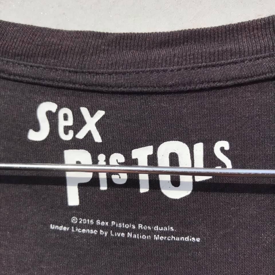 Band Tees 🔥Accept Binding Offer🔥 Sex Pistols Size US M / EU 48-50 / 2 - 6 Thumbnail