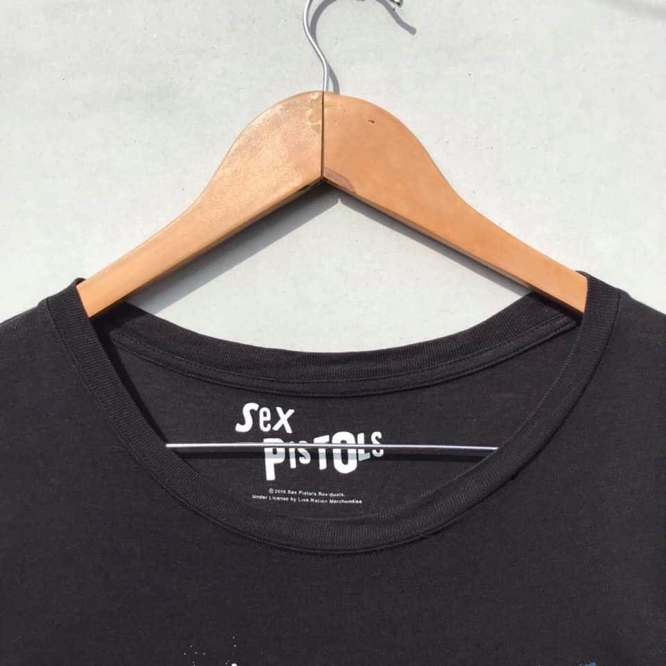 Band Tees 🔥Accept Binding Offer🔥 Sex Pistols Size US M / EU 48-50 / 2 - 5 Thumbnail