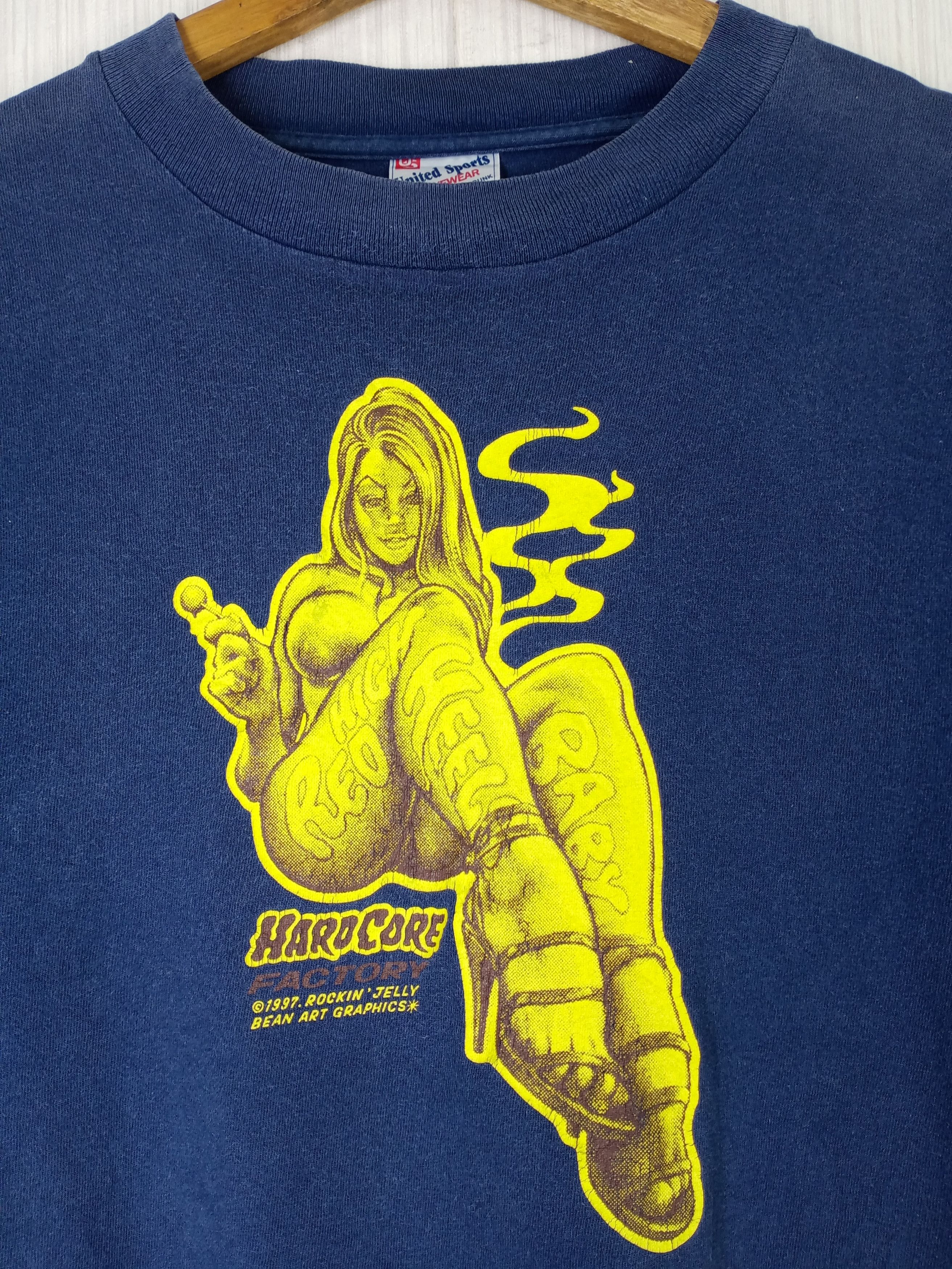 Vintage Rare Vintage 1997 Rockin Jelly Bean Hardcore Factory Tshirt Size US M / EU 48-50 / 2 - 4 Thumbnail