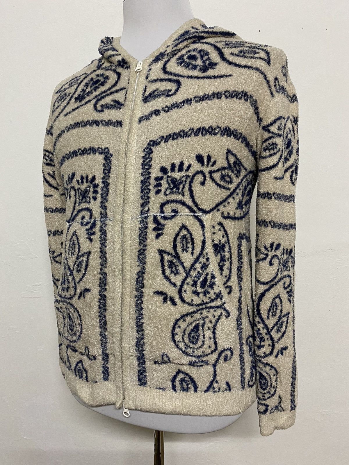 Japanese Brand × URBAN RESEARCH DOORS Japan Brand Urban Research Bandana Printed Fleece Hoodies Size US L / EU 52-54 / 3 - 3 Thumbnail