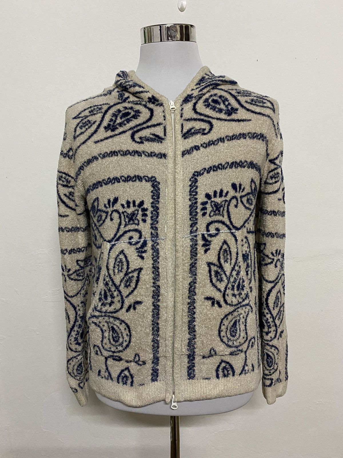 Japanese Brand × URBAN RESEARCH DOORS Japan Brand Urban Research Bandana Printed Fleece Hoodies Size US L / EU 52-54 / 3 - 1 Thumbnail