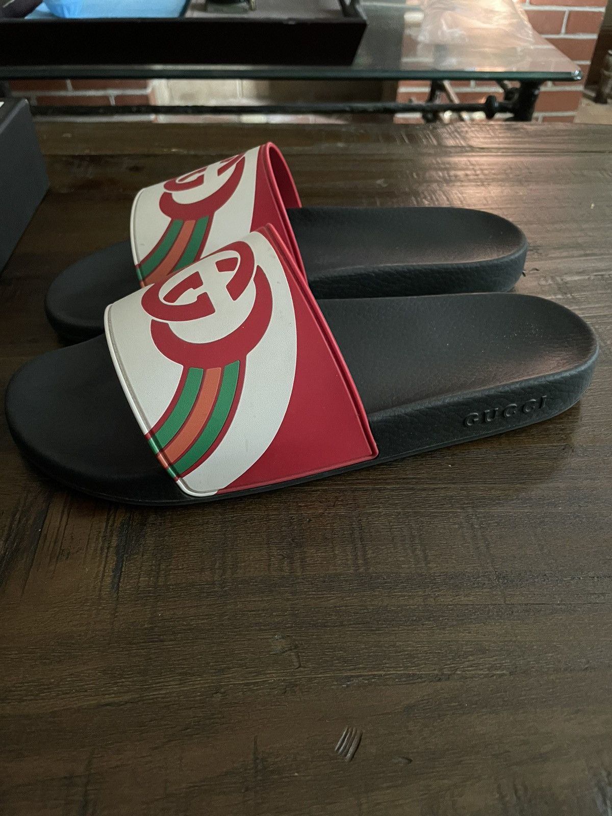 Gucci Rainbow slide men’s sandals ss19’ Size US 11 / EU 44 - 2 Thumbnail