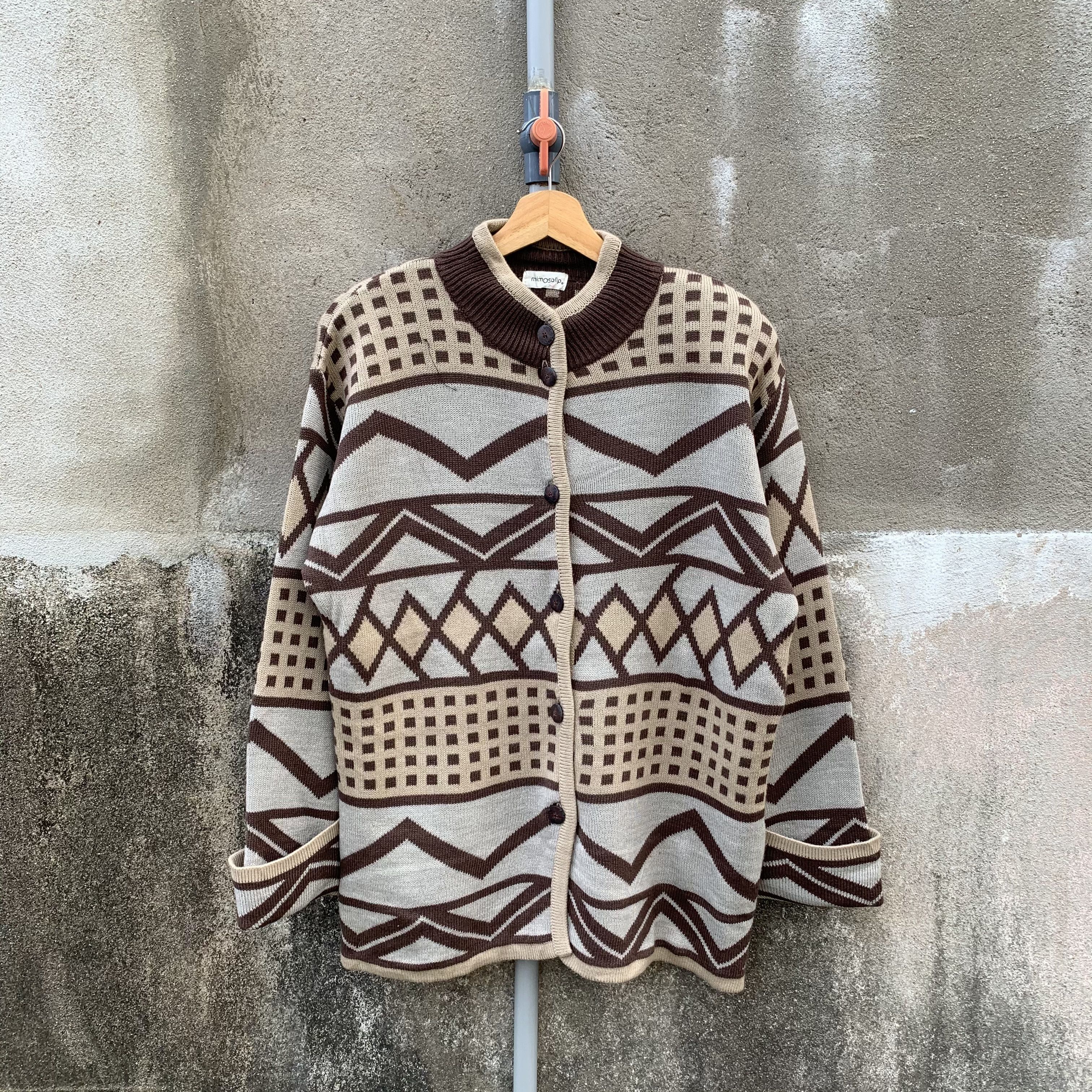 Japanese Brand Mimosalip Chevlon Pattern Baggy Japanese RARE Cardigan Size L / US 10 / IT 46 - 1 Thumbnail