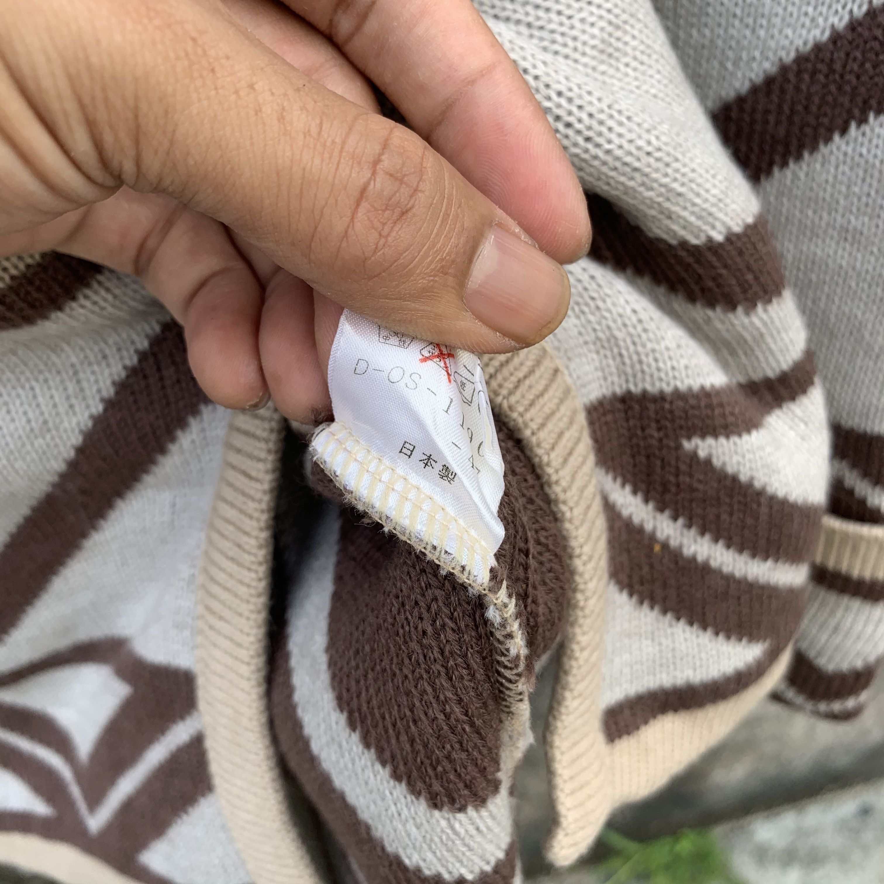 Japanese Brand Mimosalip Chevlon Pattern Baggy Japanese RARE Cardigan Size L / US 10 / IT 46 - 7 Thumbnail