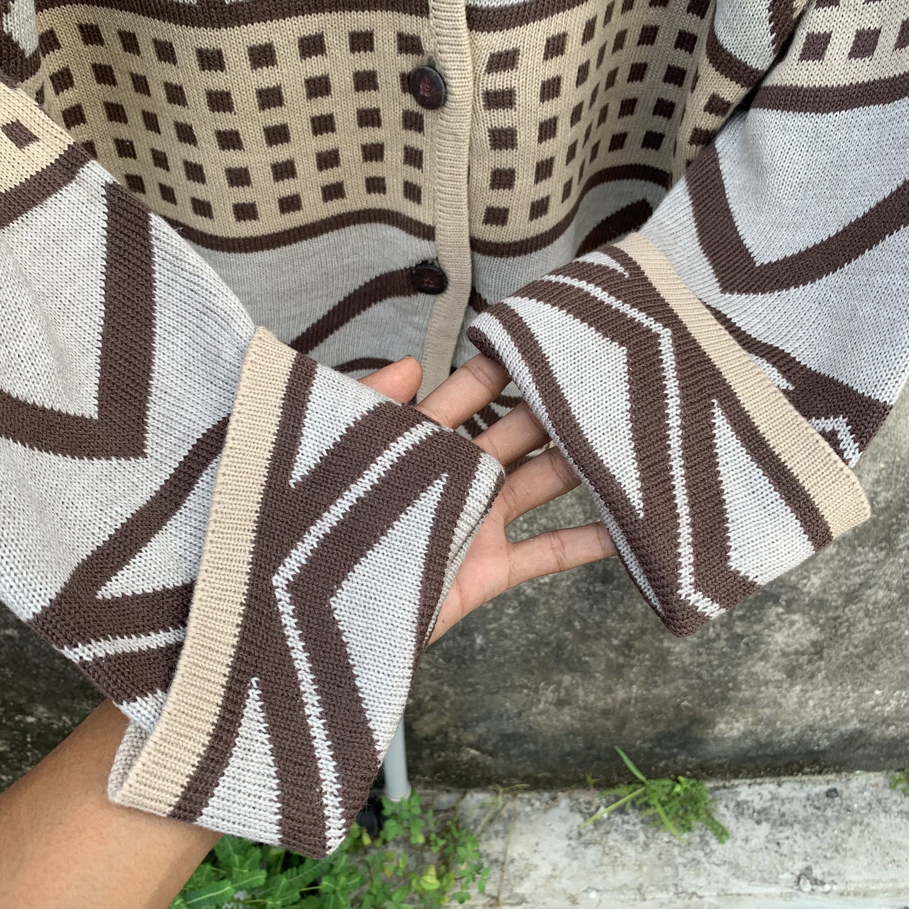 Japanese Brand Mimosalip Chevlon Pattern Baggy Japanese RARE Cardigan Size L / US 10 / IT 46 - 4 Thumbnail