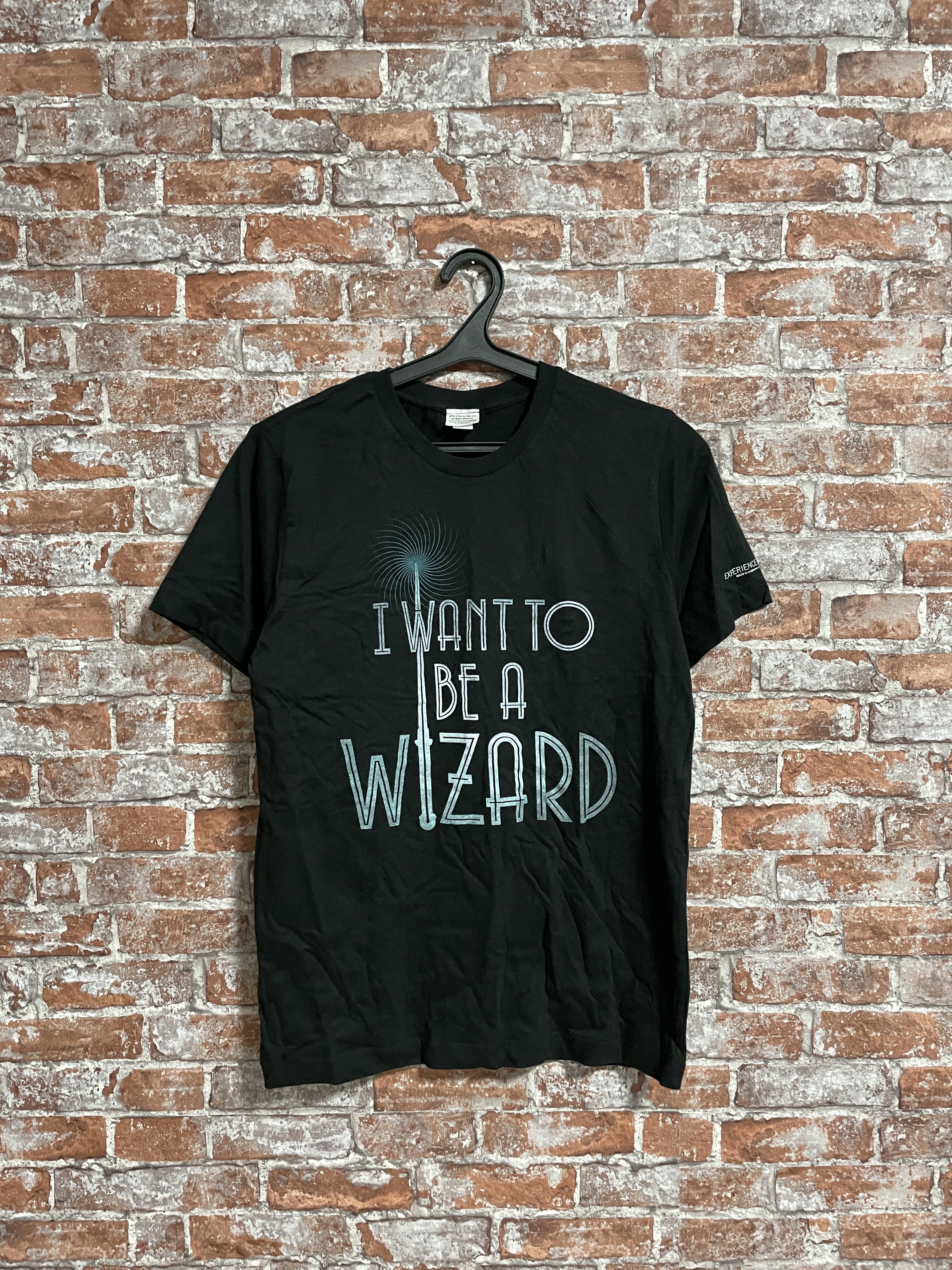 Vintage Vintage 2016 Fantastics Beasts Movie T-shirt Size US S / EU 44-46 / 1 - 1 Thumbnail