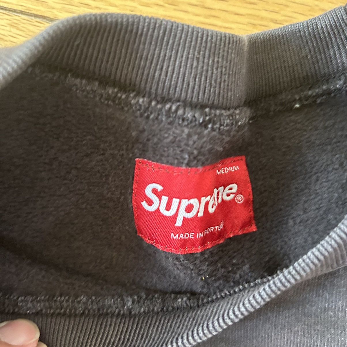 Supreme Used Supreme Dipped Crewneck Black Medium Size US M / EU 48-50 / 2 - 2 Thumbnail