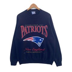 CustomCat New England Patriots Vintage NFL Crewneck Sweatshirt Red / XL