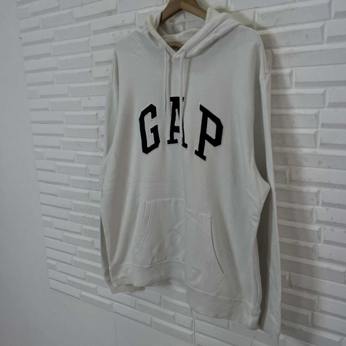 Japanese Brand VINTAGE HOODIE GAP EMBROIDERY BIG LOGO STREET WEAR Size US XL / EU 56 / 4 - 2 Thumbnail