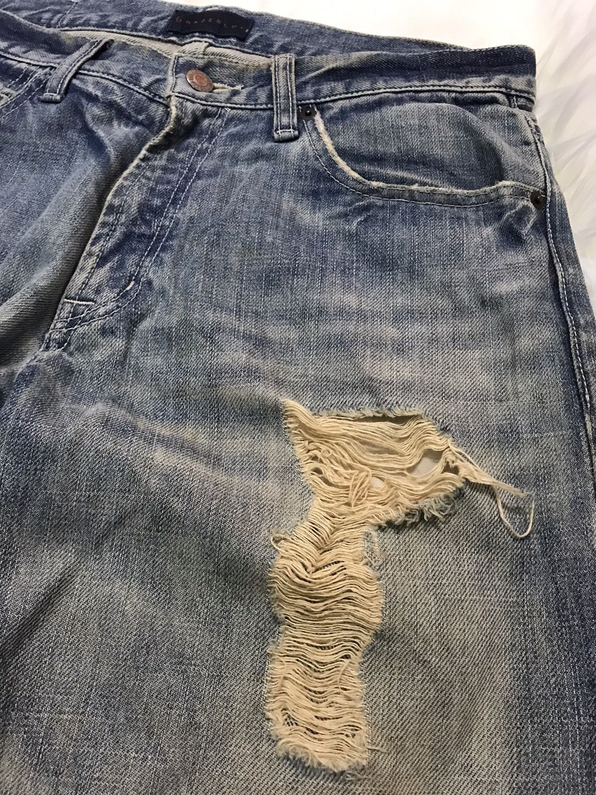 Designer × Japanese Brand Garage Blue Distressed Denim Nice Design Size US 32 / EU 48 - 5 Thumbnail