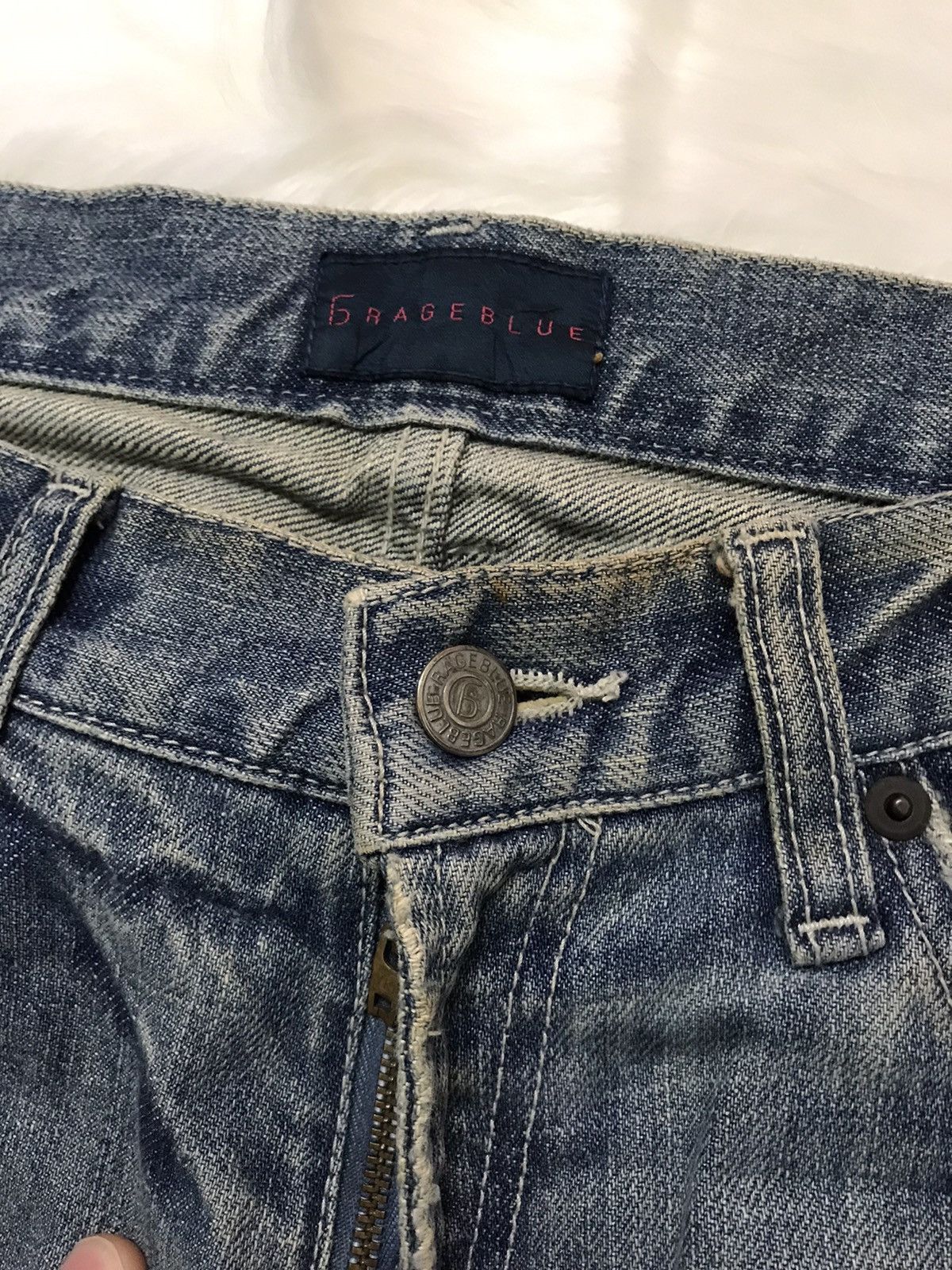 Designer × Japanese Brand Garage Blue Distressed Denim Nice Design Size US 32 / EU 48 - 6 Thumbnail