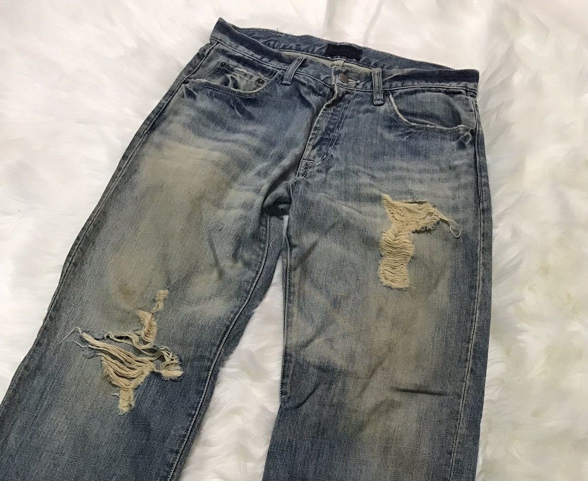 Designer × Japanese Brand Garage Blue Distressed Denim Nice Design Size US 32 / EU 48 - 3 Thumbnail