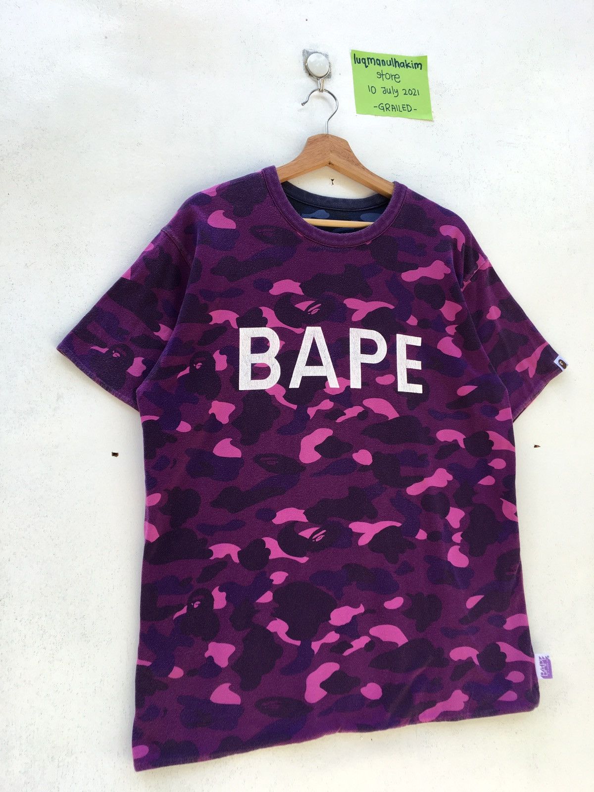 Bape Rare BAPE A Bathing Ape Colour Camo College Tee Reversible Size US L / EU 52-54 / 3 - 3 Thumbnail
