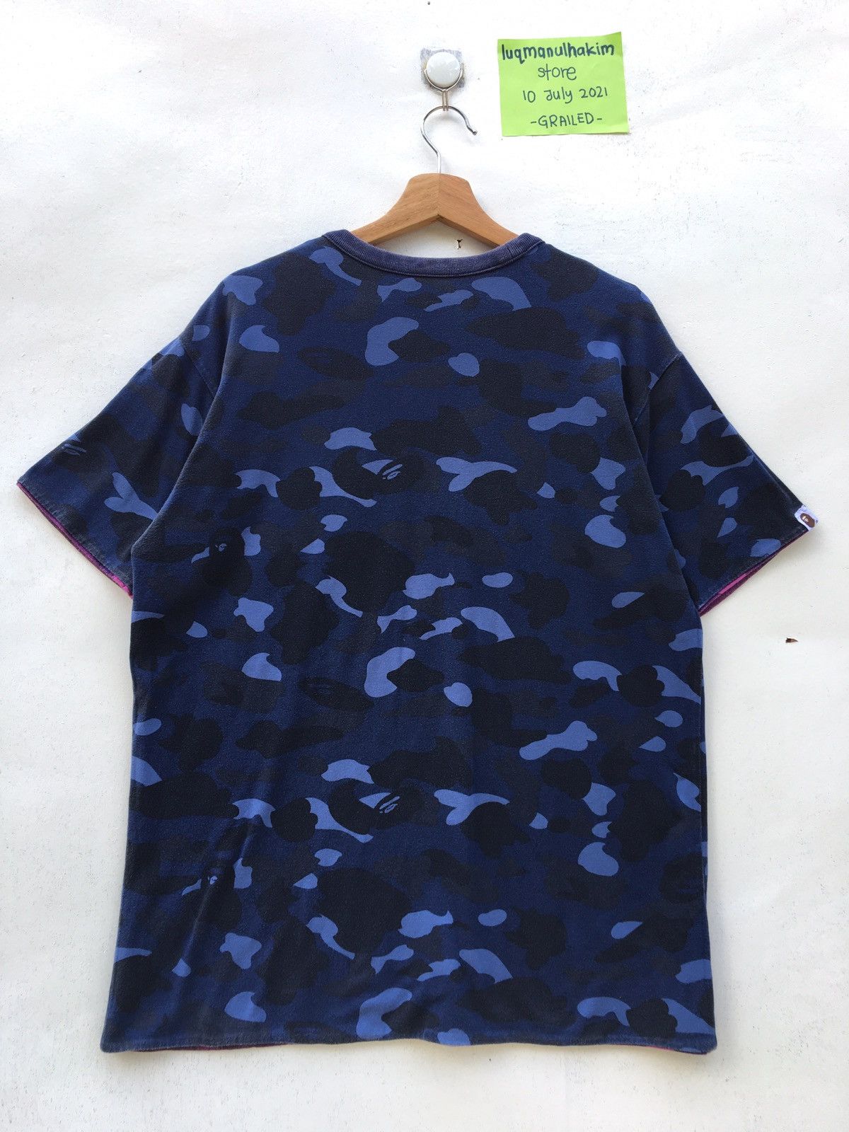 Bape Rare BAPE A Bathing Ape Colour Camo College Tee Reversible Size US L / EU 52-54 / 3 - 23 Thumbnail
