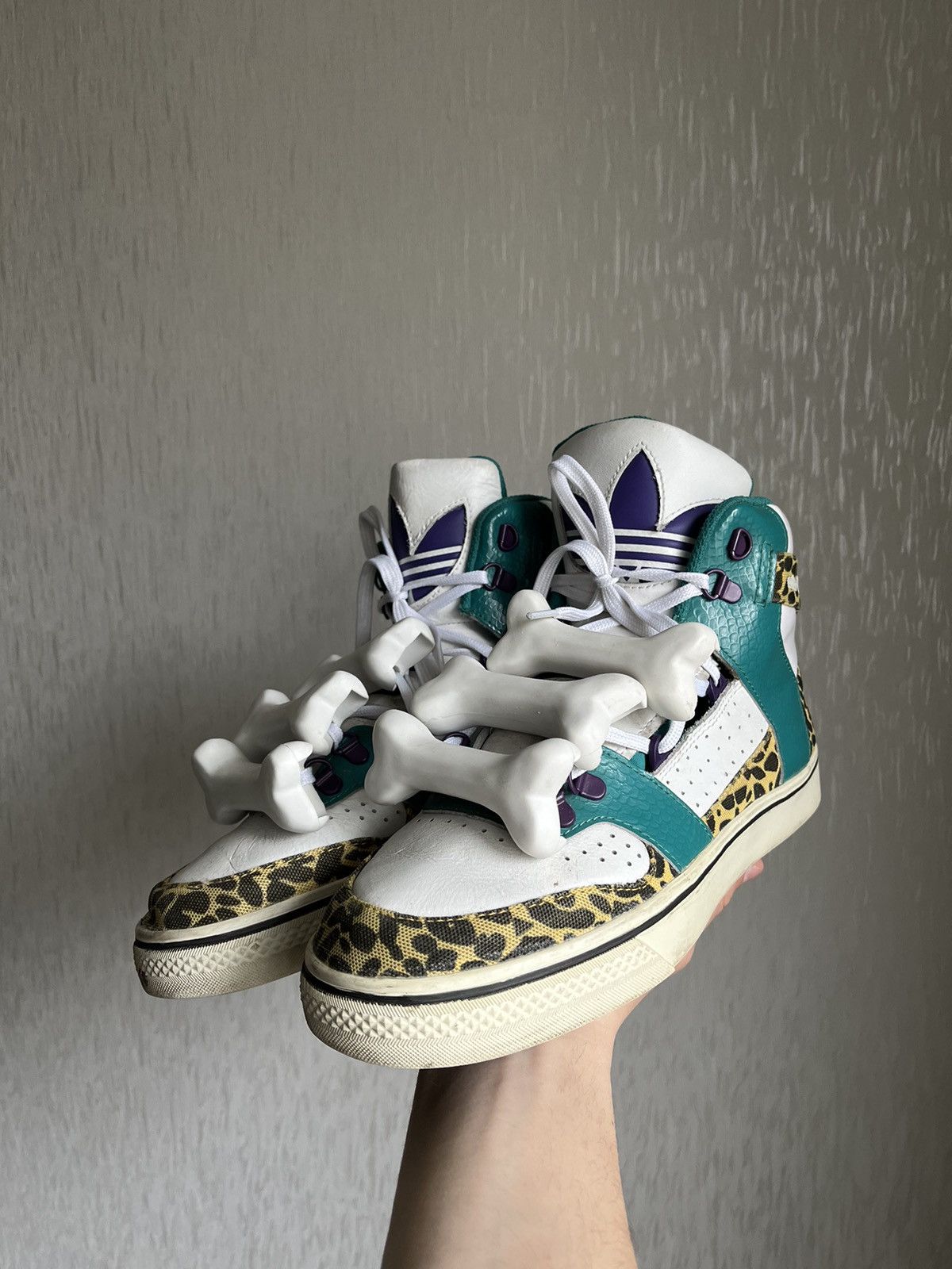 adidas jeremy scott flintstones