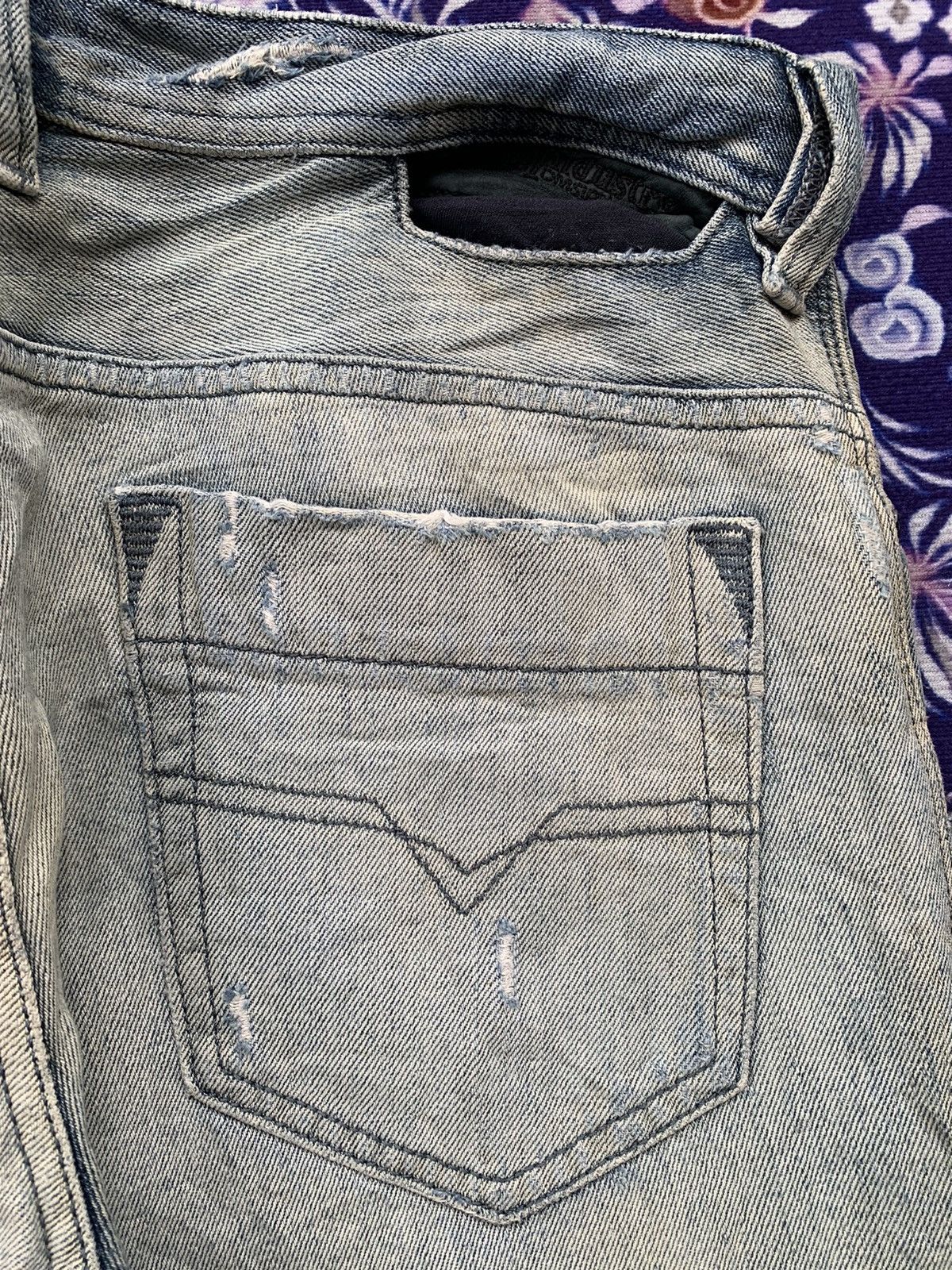 Diesel Vintage Diesel Industry Distressed Denim Size US 34 / EU 50 - 16 Thumbnail