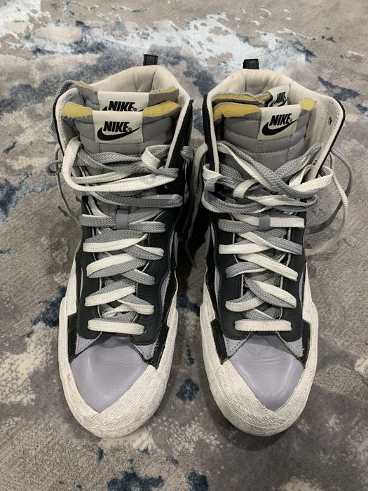 Sacai grailed hotsell