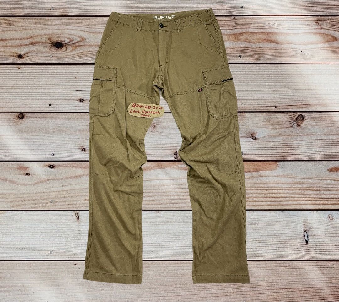 Japanese Brand ❌Last Drop❌Rare Burtlie Cargo pants multipocket Size US 33 - 1 Thumbnail